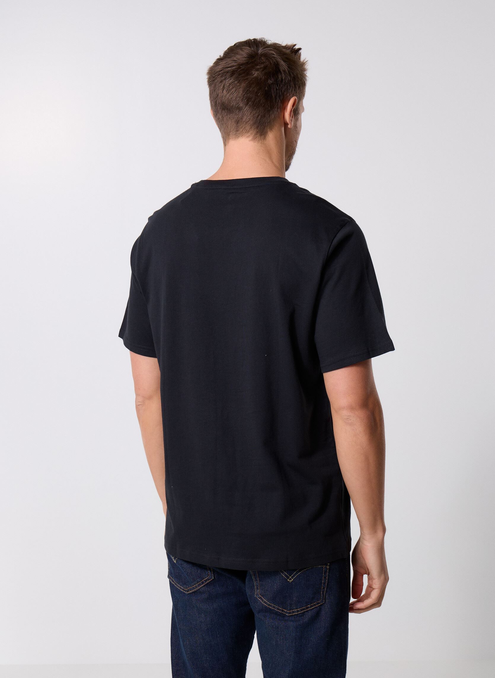 Kurzarm-T-Shirts Core Chuck Patch Tee-17 herren schwarz Converse Kurzarm-T-Shirts Core Chuck Patch Tee-17 herren schwarz Black Black