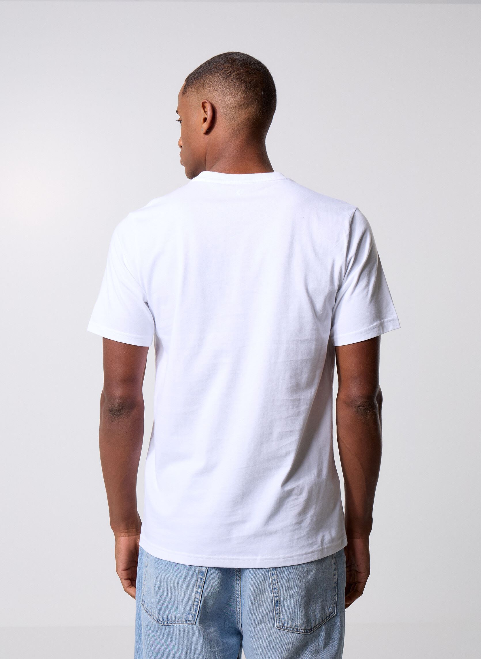 Kurzarm-T-Shirts Chest Star Chev Tee herren weiß Converse Kurzarm-T-Shirts Chest Star Chev Tee herren weiß White White