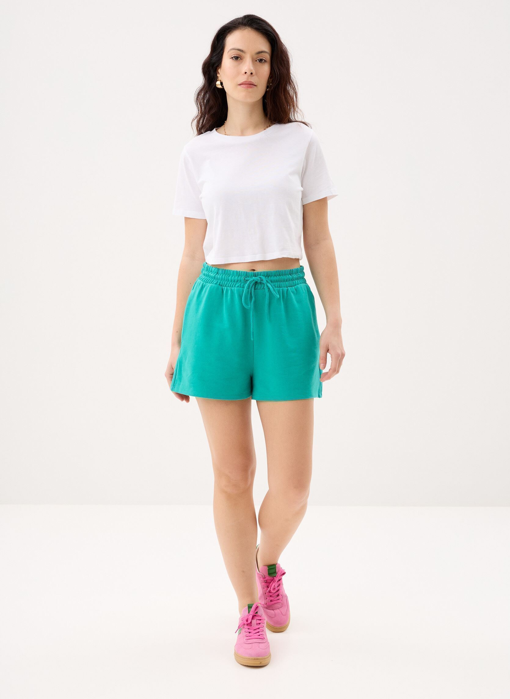 Shorts SHORT-SPORTSWEAR2 femme vert MADE BY Shorts SHORT-SPORTSWEAR2 femme vert OCEAN FLOOR