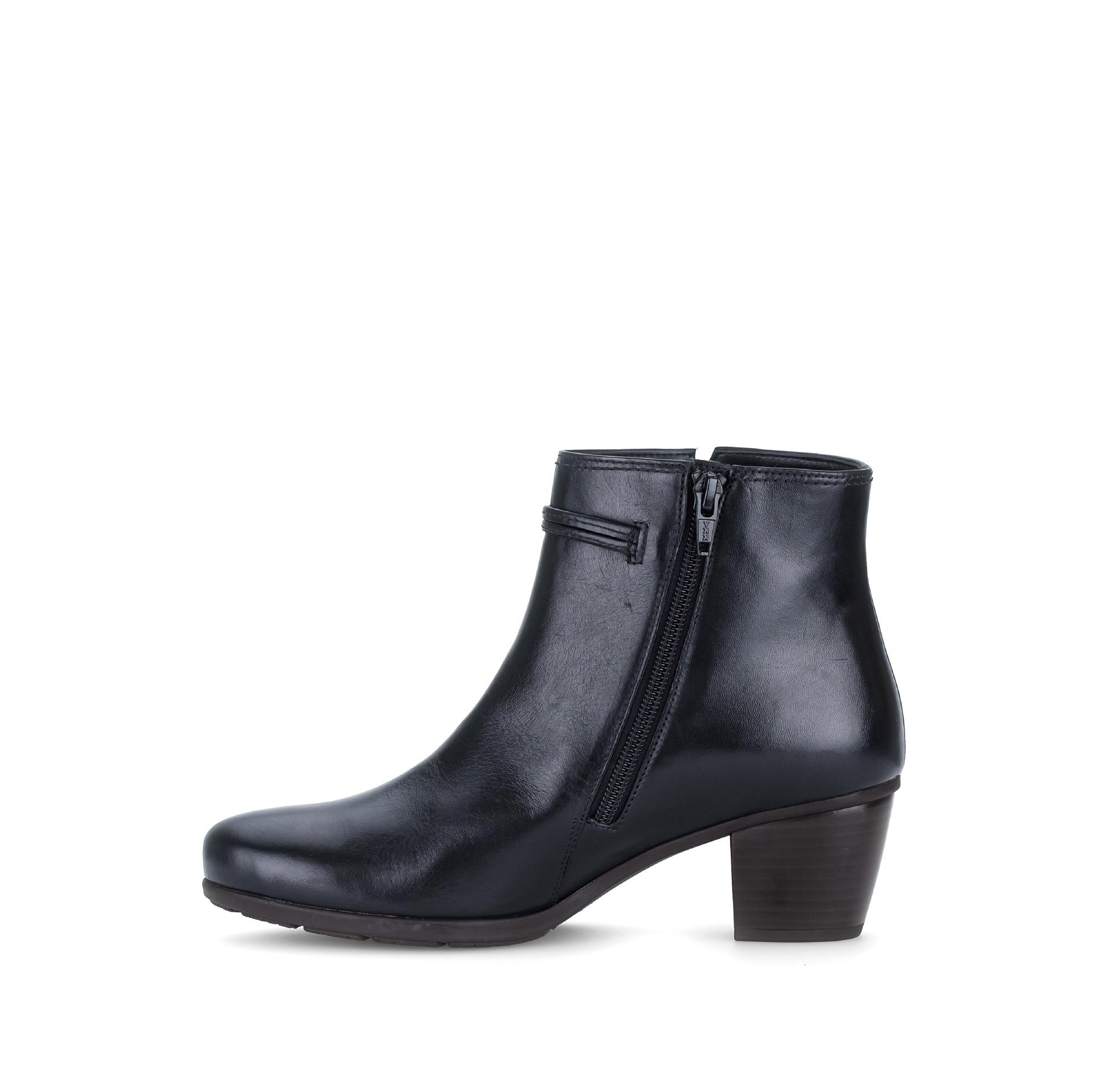 Bottines basses 75.522 femme bleu Gabor Bottines basses 75.522 femme bleu Bleu