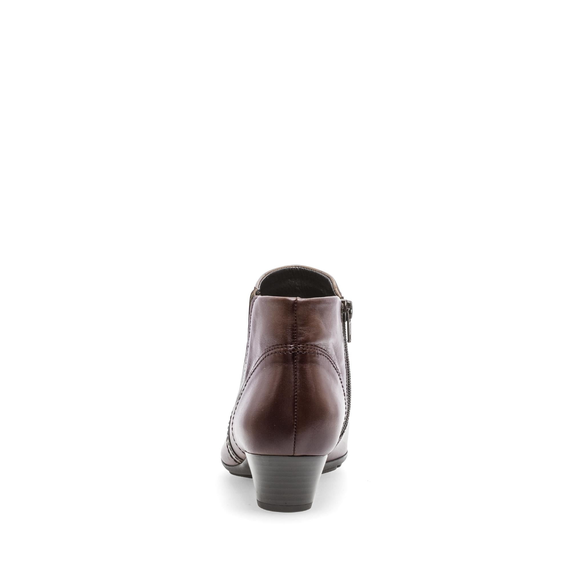 Bottines basses 75.638 femme marron Gabor Bottines basses 75.638 femme marron Marron