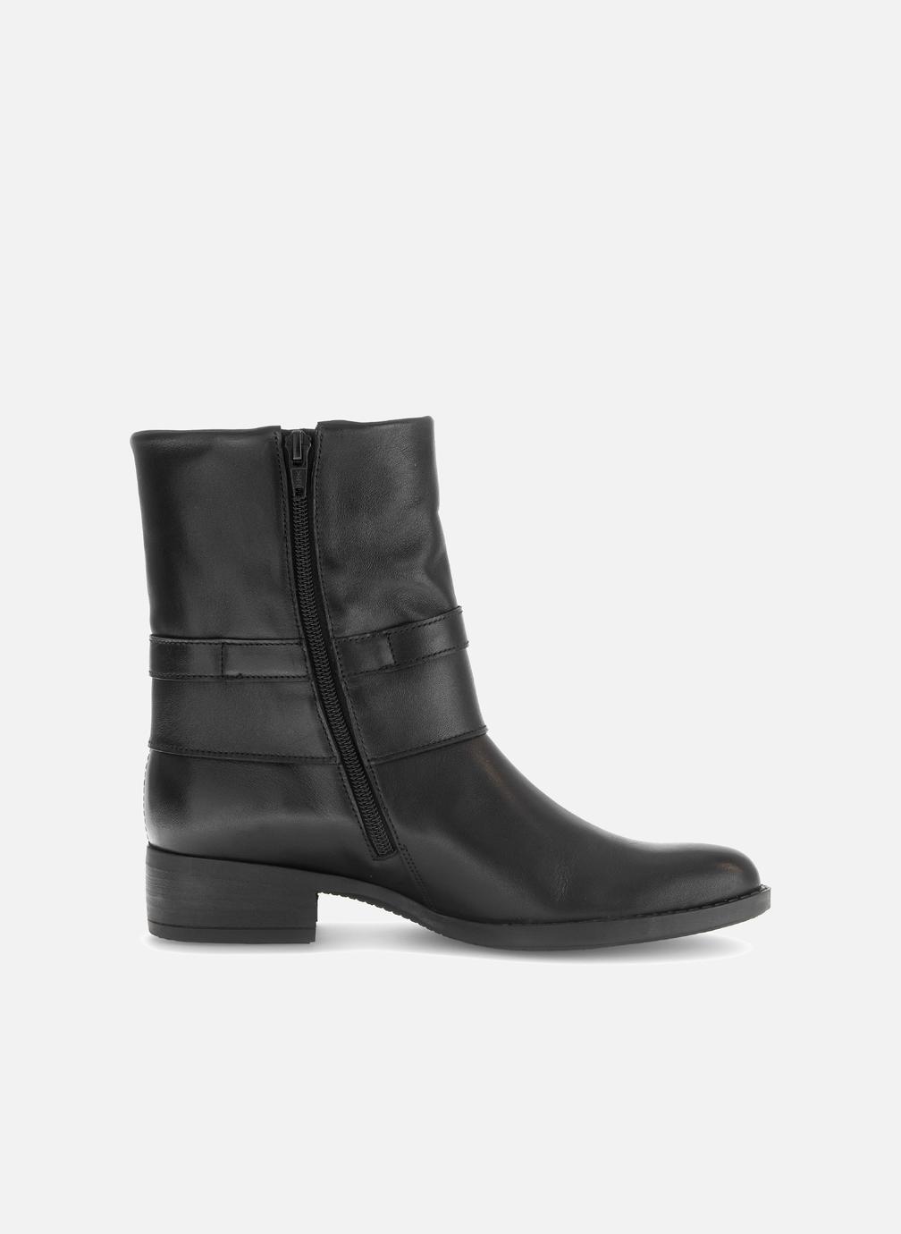 Bottines basses 75.902 femme noir Gabor Bottines basses 75.902 femme noir Noir