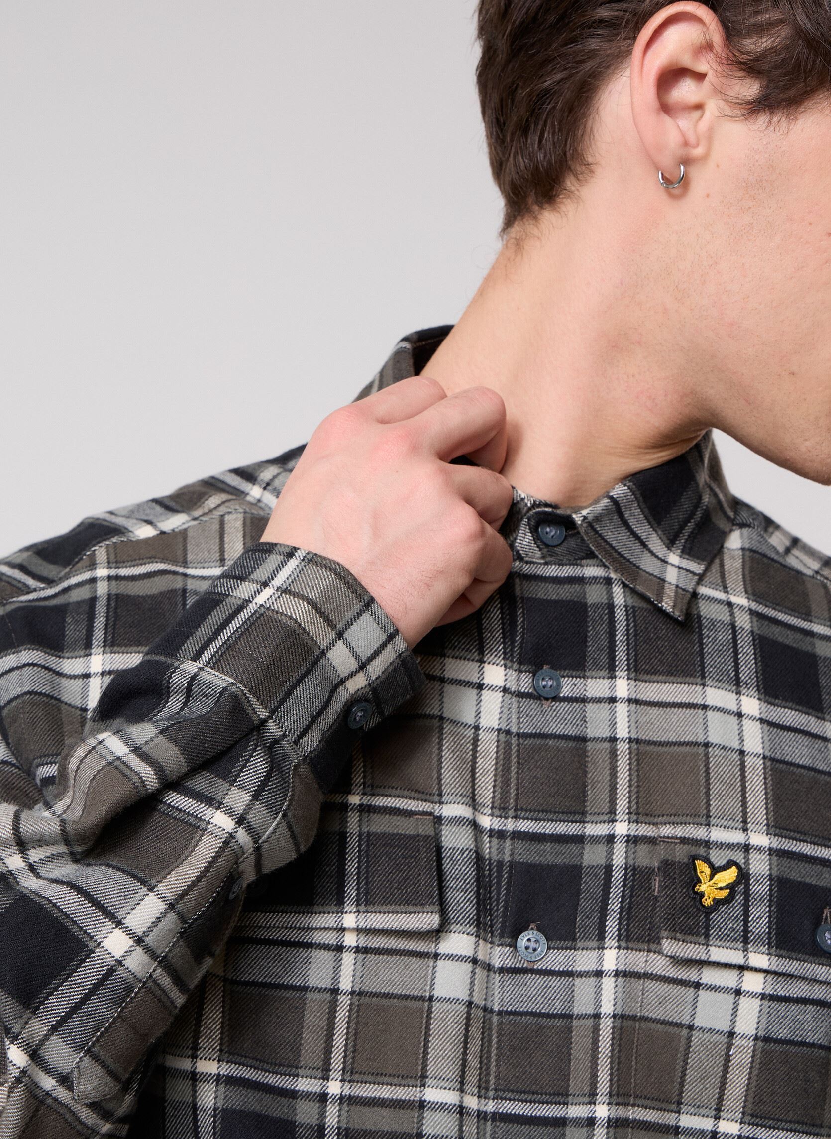 Chemises Brushed Cotton Check Shirt homme multicolore Lyle & Scott Chemises Brushed Cotton Check Shirt homme multicolore JET BLACK/ LIMESTONE