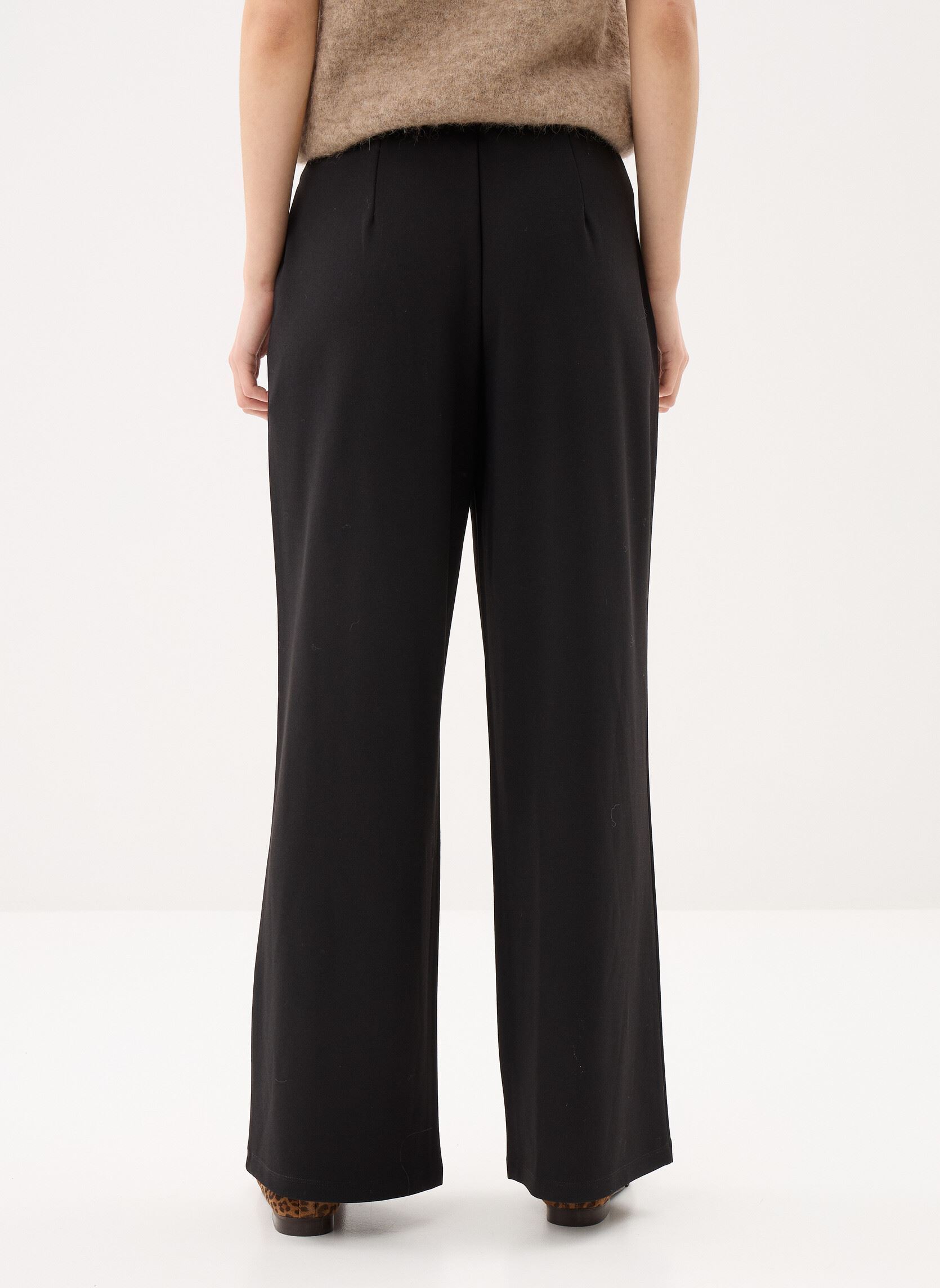 Pantalons larges PANTALON - PINCES femme noir MADE BY Pantalons larges PANTALON - PINCES femme noir JET BLACK