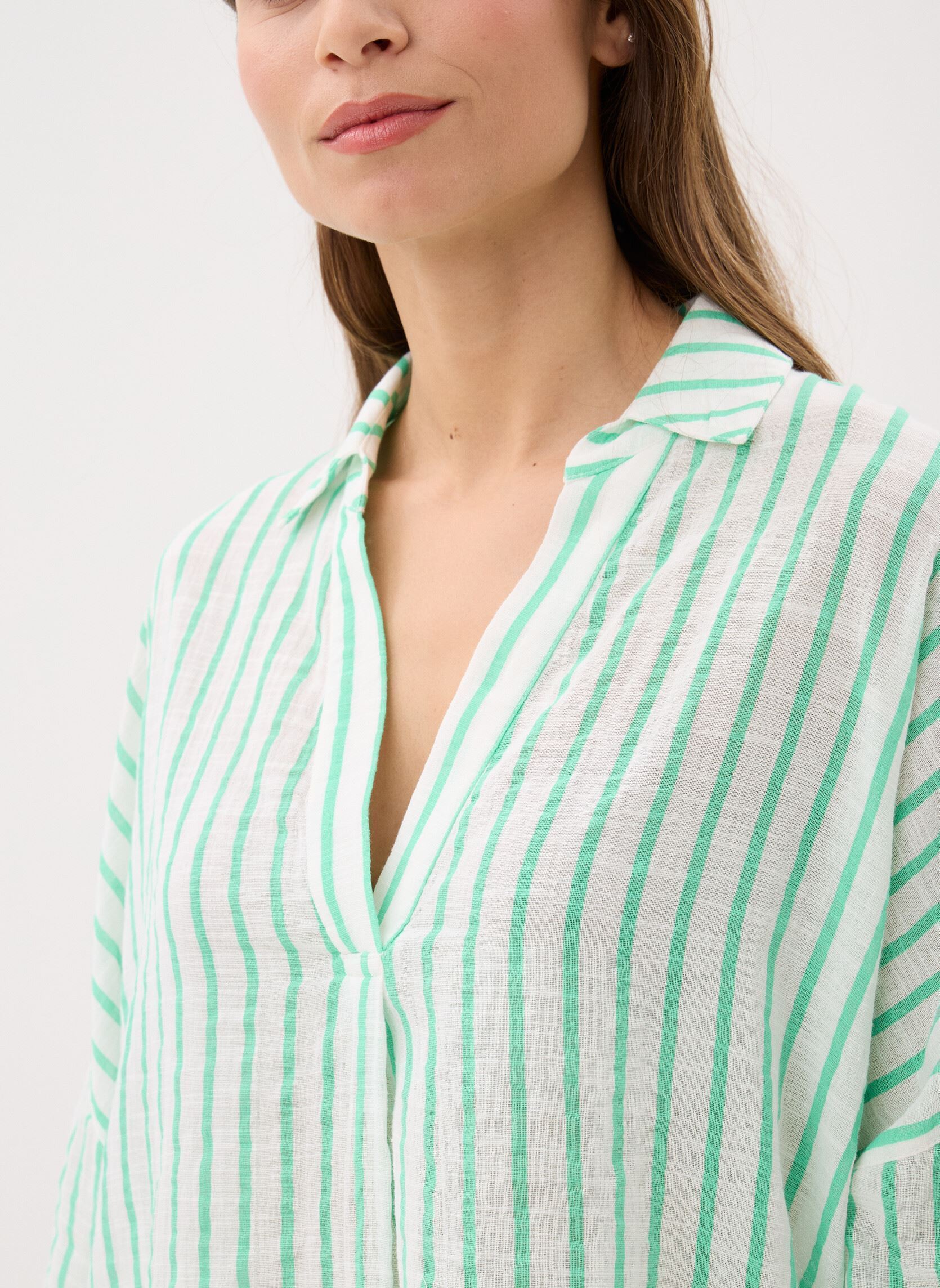 Chemises manches longues CHEBICO femme vert MADE BY Chemises manches longues CHEBICO femme vert IMP_TRANSAT VERT_ECRU