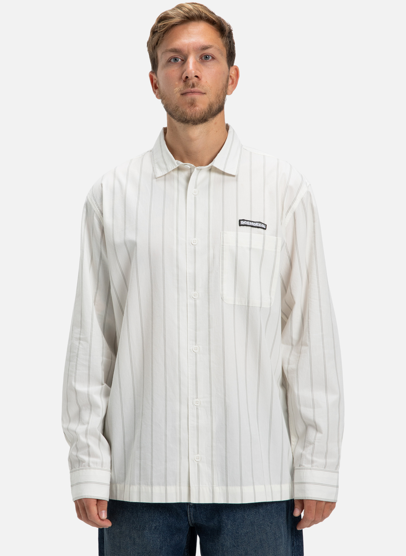 Chemises Chemise manches longues LONG LINES. homme blanc DC Shoes Chemises Chemise manches longues LONG LINES. homme blanc Blanc