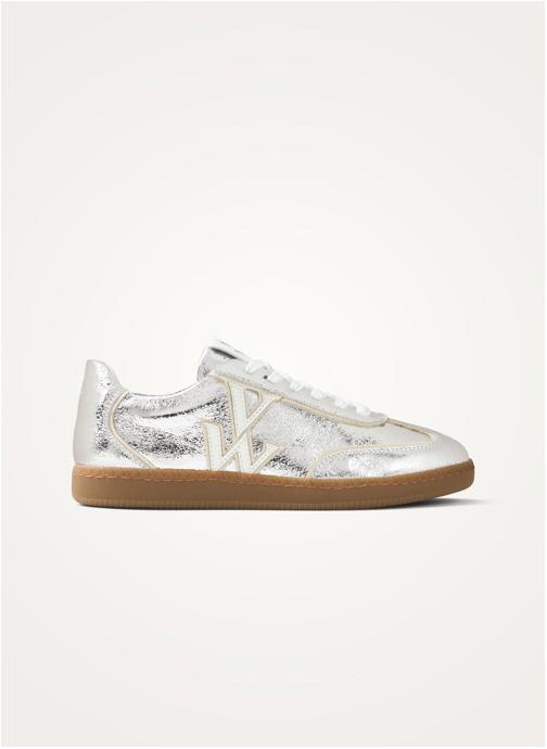 Vanessa Wu Baskets basses Sarah femme argent