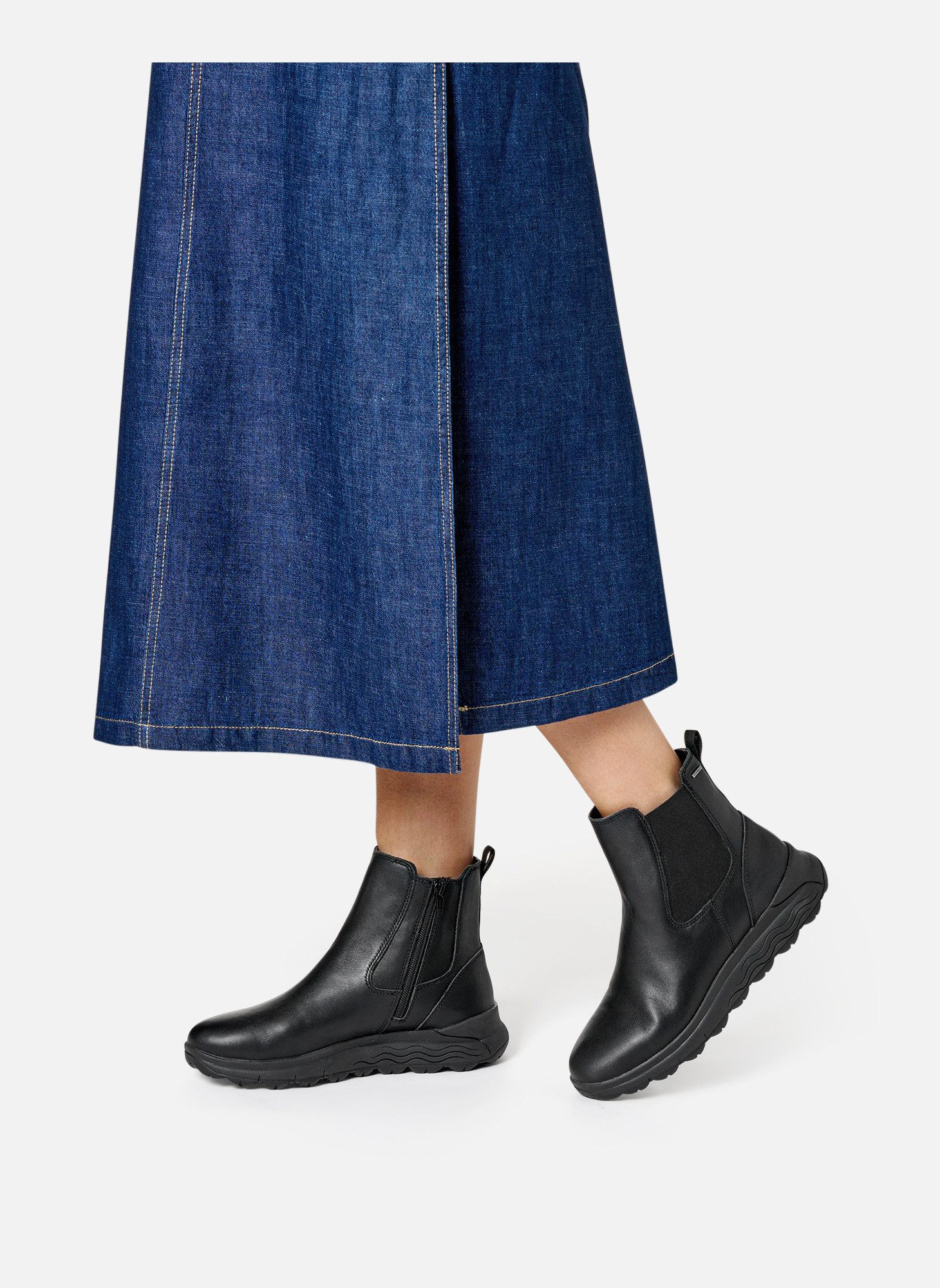 Bottines basses D SPHERICA 4X4 B ABX femme noir Geox Bottines basses D SPHERICA 4X4 B ABX femme noir Noir