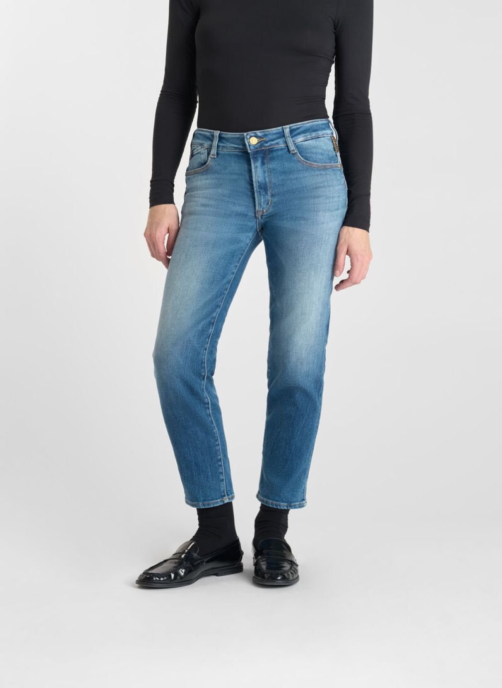 Le jean jambe droite taille haute Coupe Soul - Courbée | Twik | Jeans
