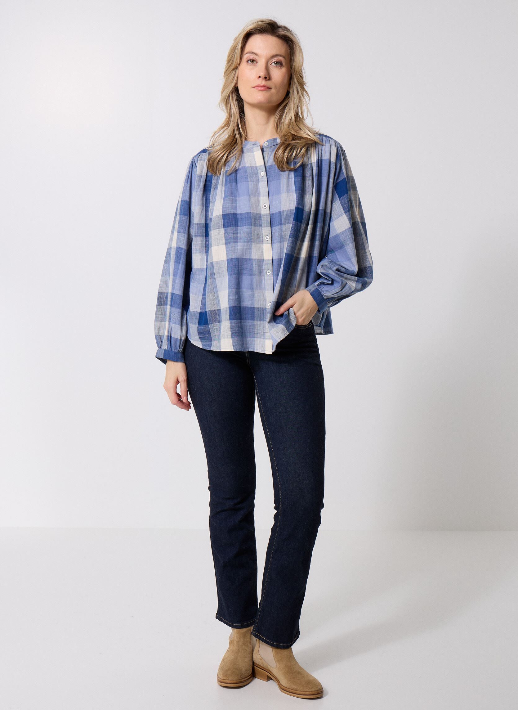 Blouses met lange mouwen Brinda dames blauw La Petite Etoile Blouses met lange mouwen Brinda dames blauw 20-BLEU
