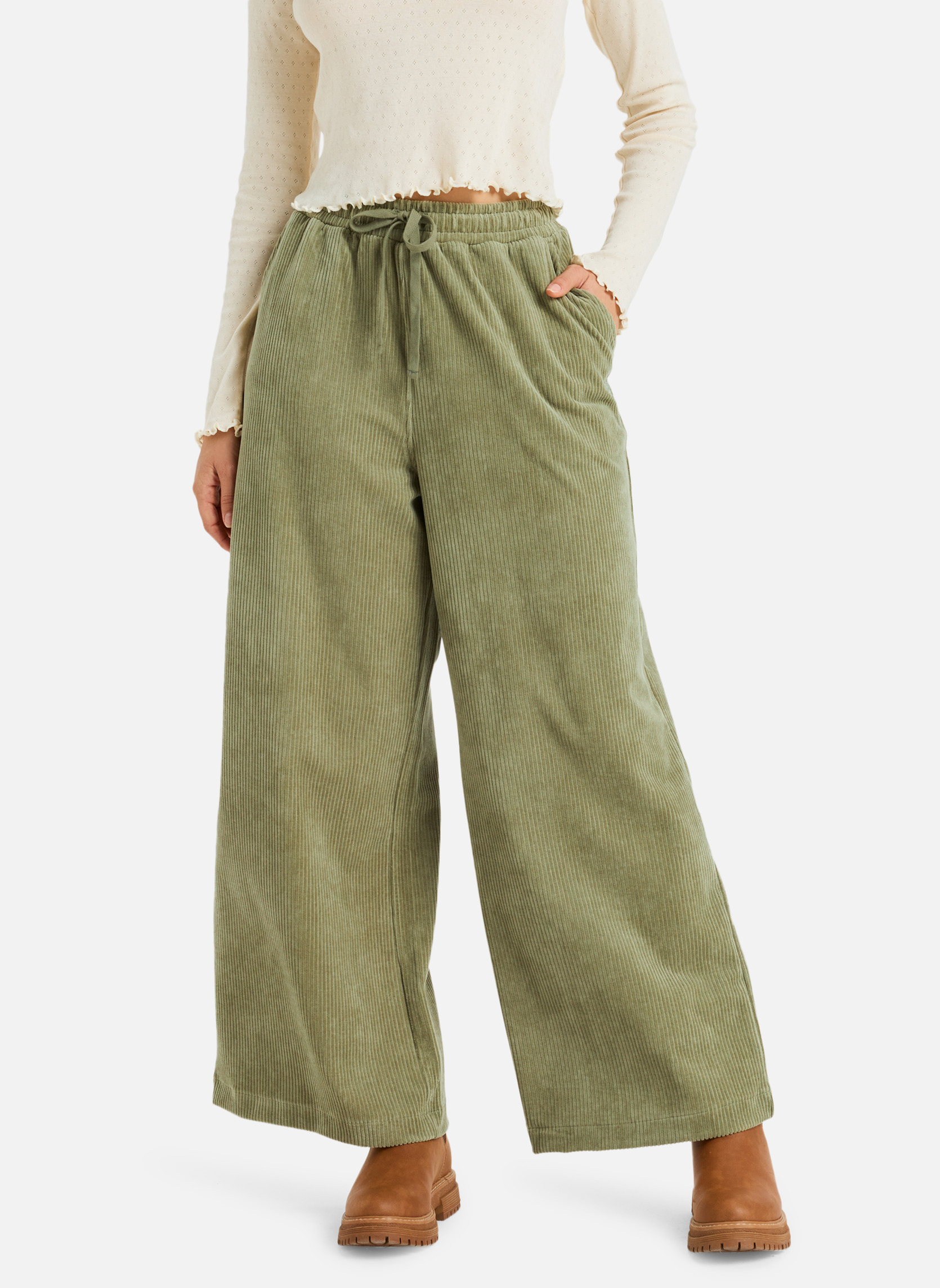 Pantalons droit Easy Wear/Coupe confortable - Pantalon en velours côtelé LEKEITIO KNIT. femme vert Roxy Pantalons droit Easy Wear/Coupe confortable - Pantalon en velours côtelé LEKEITIO KNIT. femme vert green