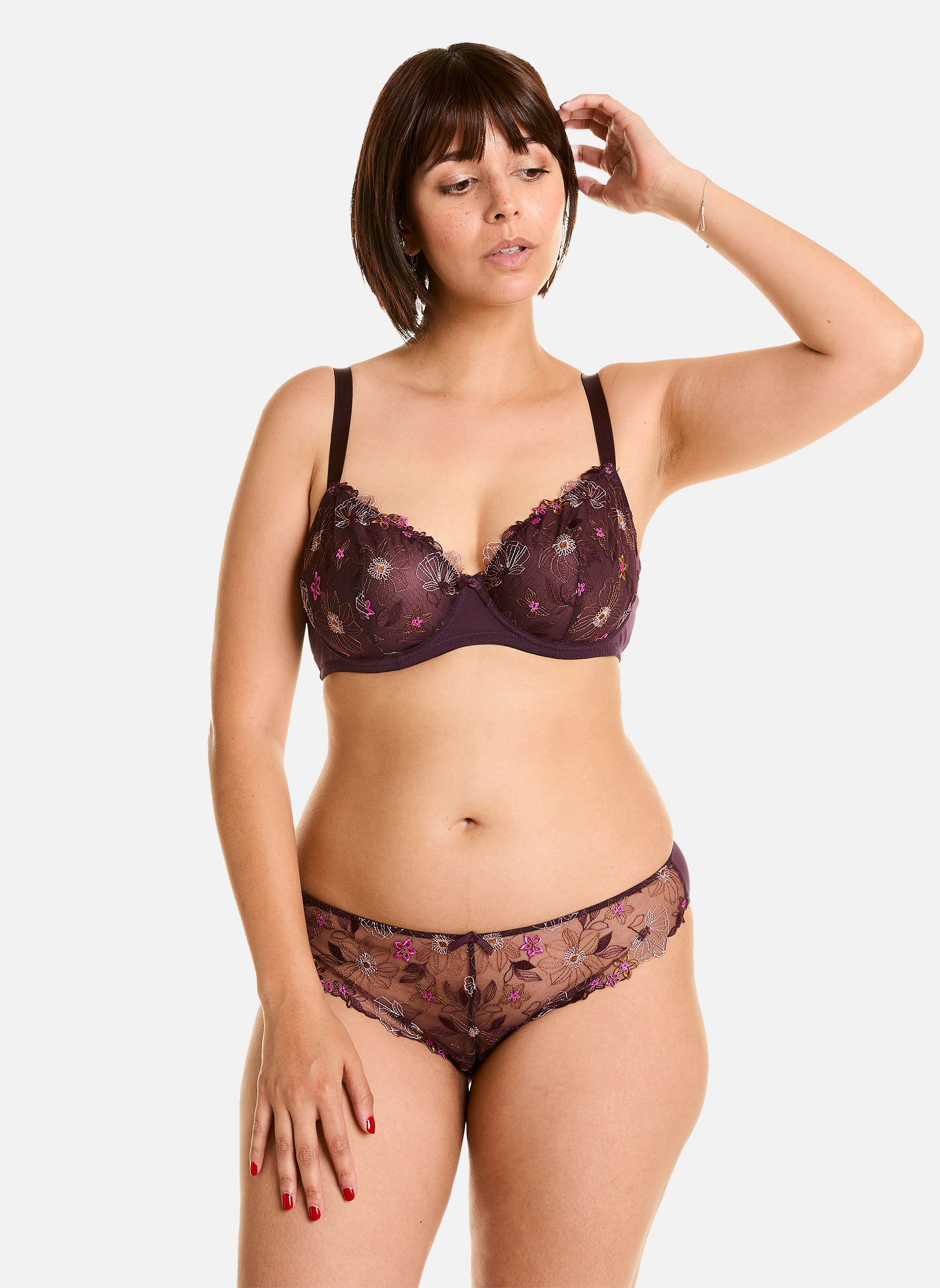 Brassières Soutien-gorge à armatures grand maintien prune Santal femme violet Pomm'Poire Brassières Soutien-gorge à armatures grand maintien prune Santal femme violet Violet