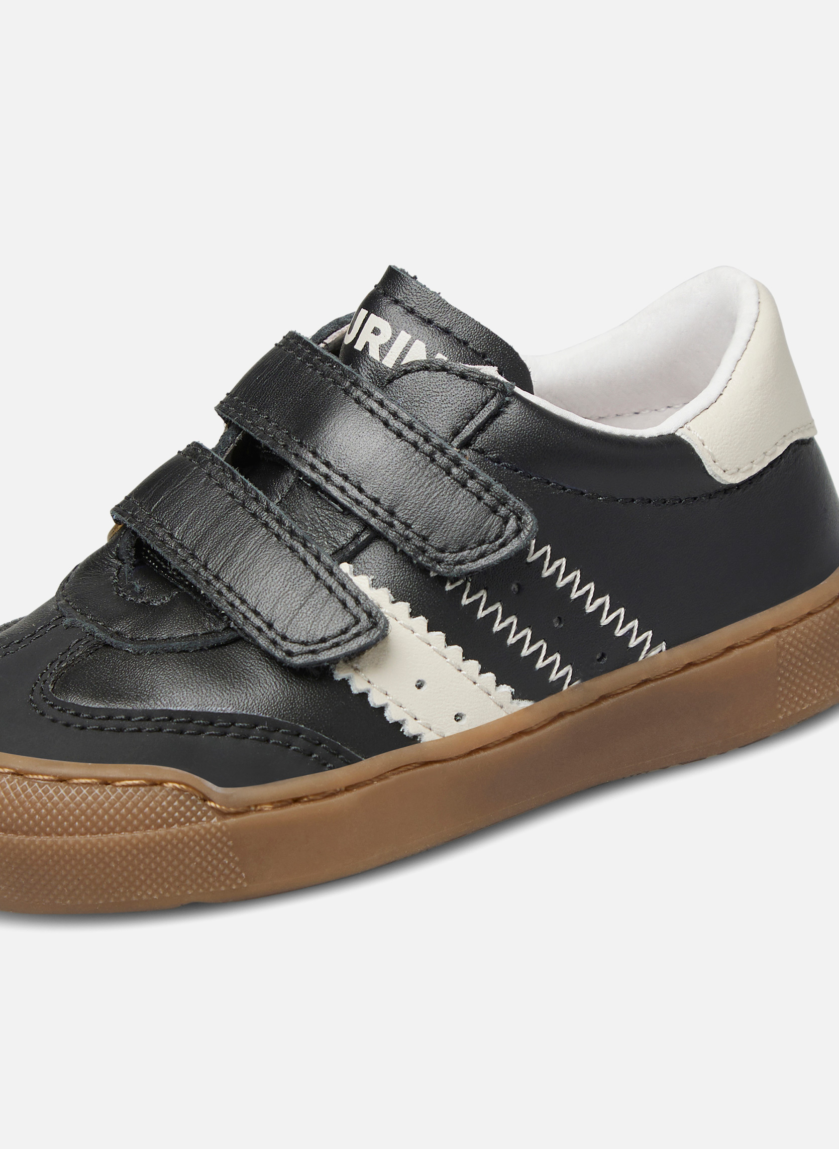Baskets basses Sneakers RIBY VL. Blanc-Noir garçon blanc Naturino Baskets basses Sneakers RIBY VL. Blanc-Noir garçon blanc Blanc & noir