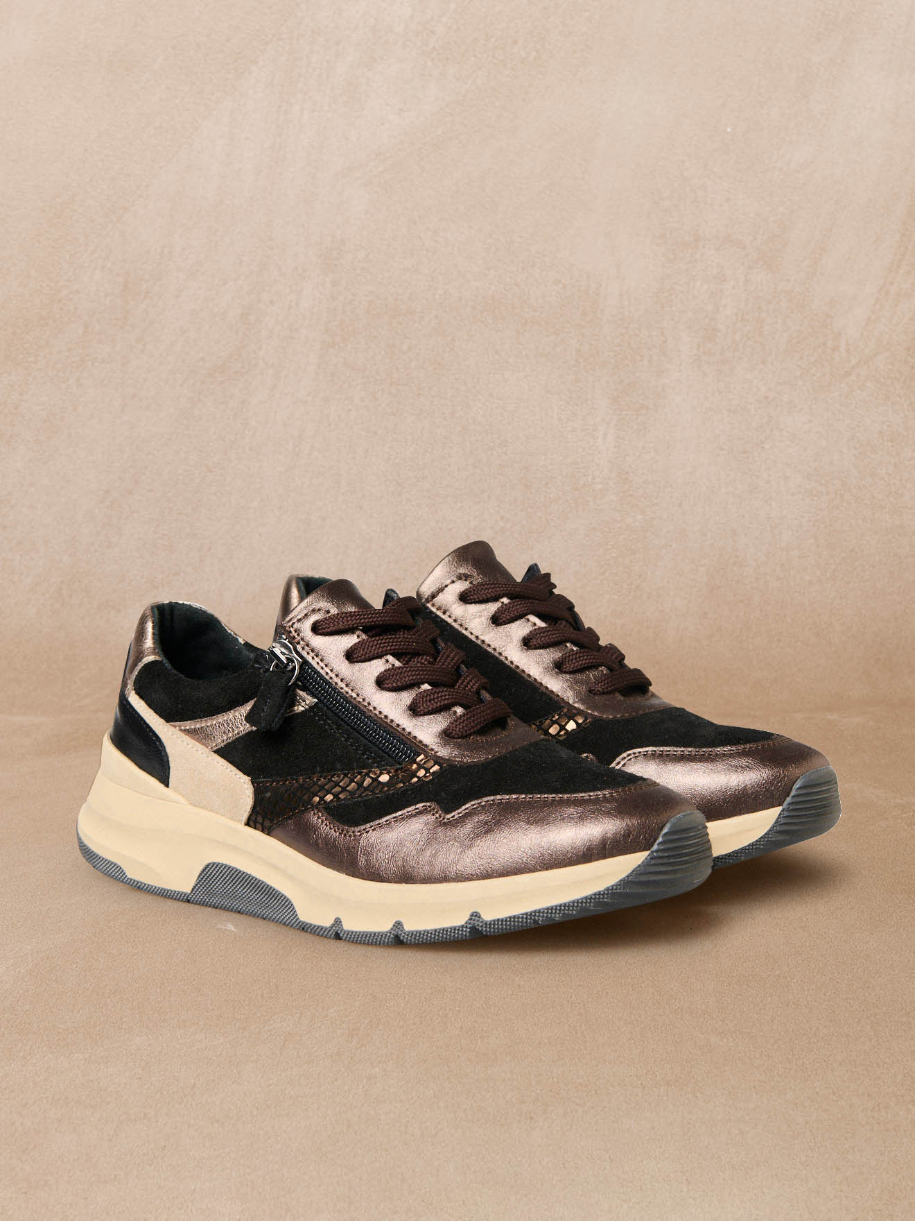 Baskets basses BASKETS femme marron Pediconfort Baskets basses BASKETS femme marron Marron