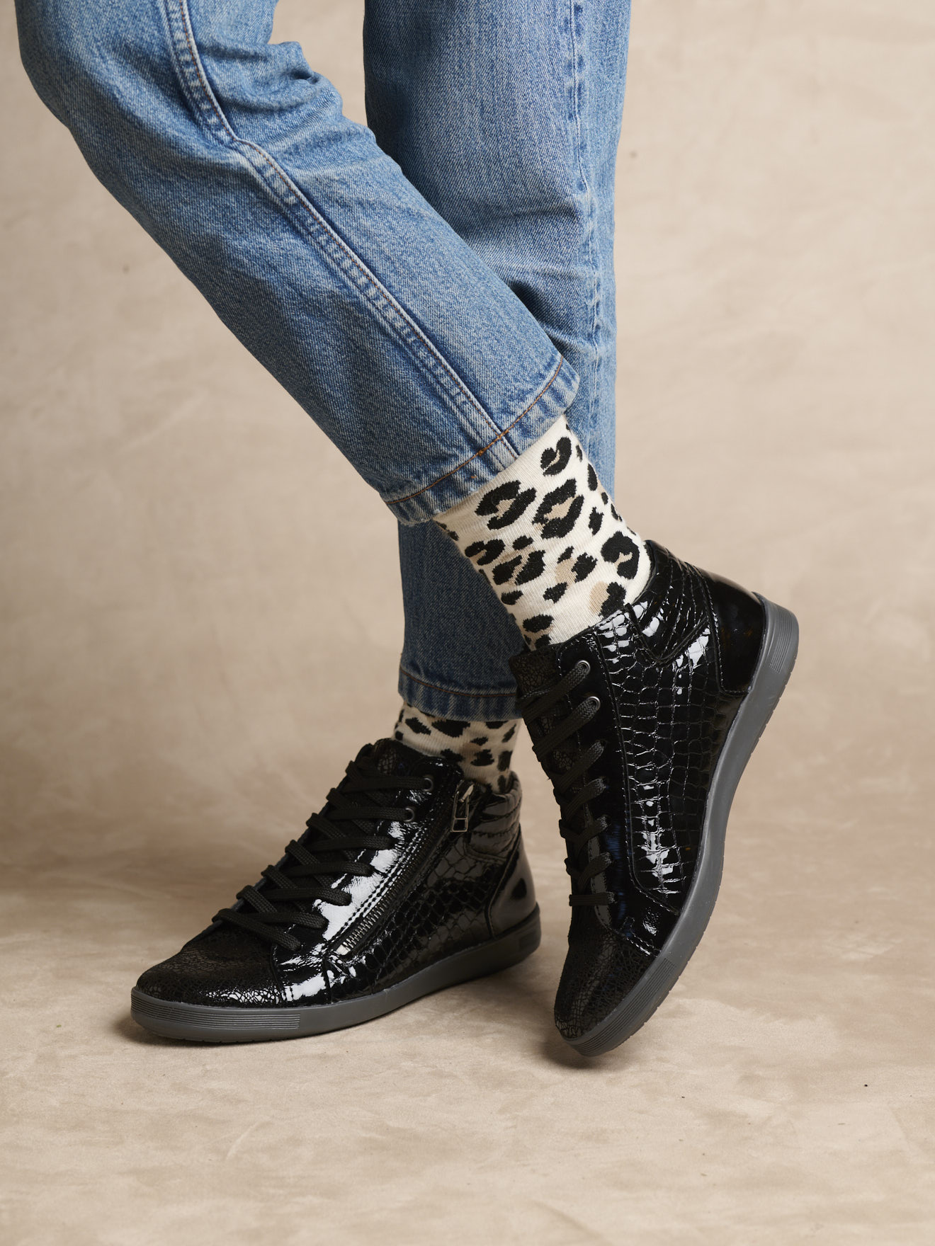 Baskets basses BASKETS femme noir Pediconfort Baskets basses BASKETS femme noir Noir verni