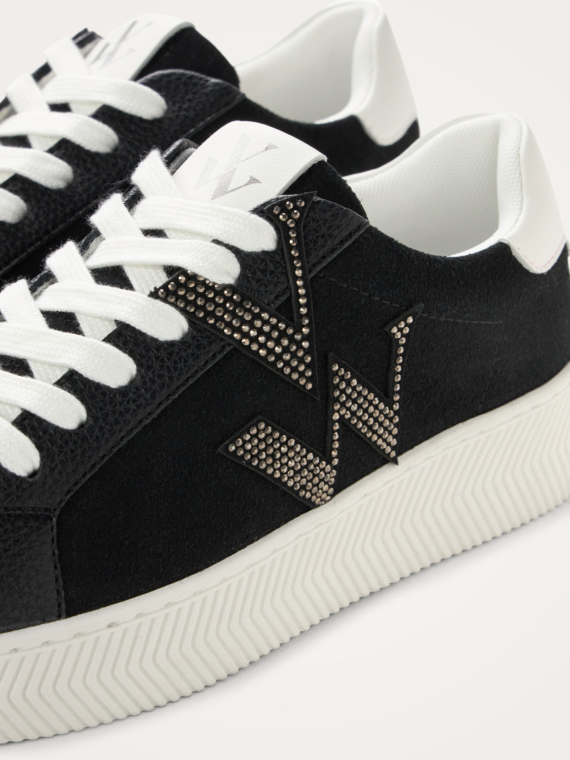 Baskets basses Mackenzie femme noir Vanessa Wu Baskets basses Mackenzie femme noir Noir