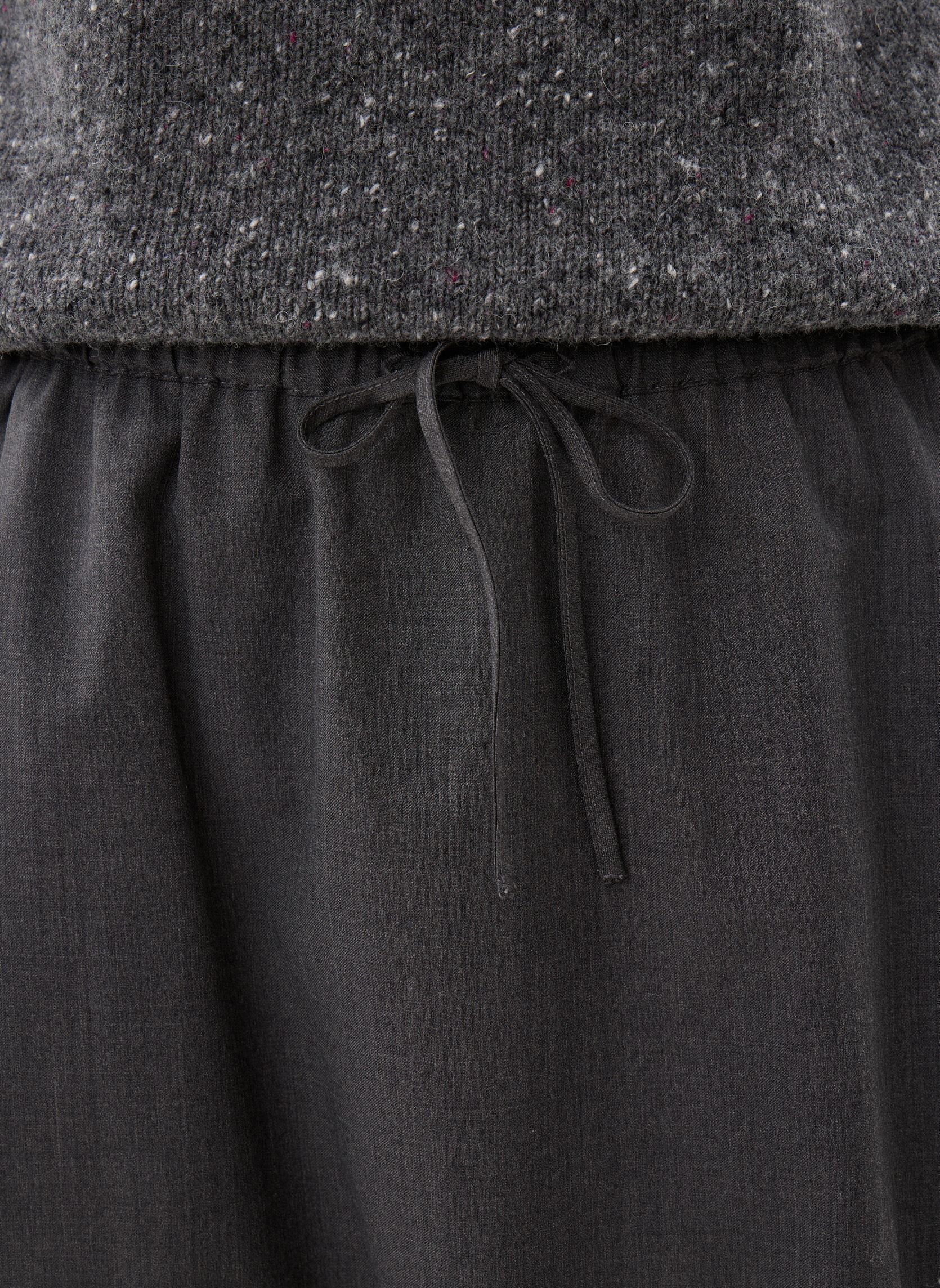 Korte rokken Saroko skirt 15449 dames grijs Samsoe Samsoe Korte rokken Saroko skirt 15449 dames grijs Dark Grey Mel.