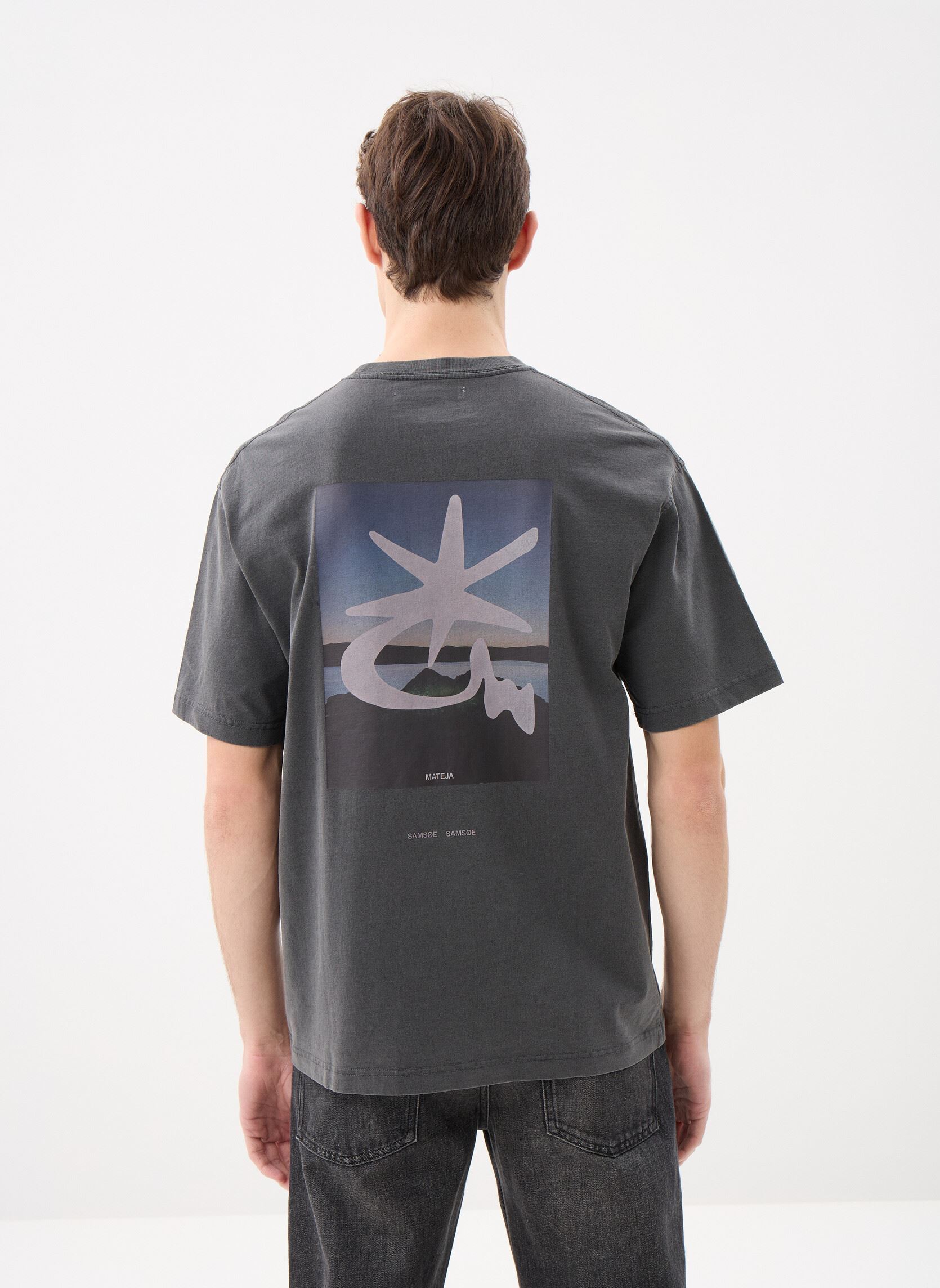 Tee-shirts manches courtes Saragnar t-shirt 15489 homme noir Samsoe Samsoe Tee-shirts manches courtes Saragnar t-shirt 15489 homme noir Black sunset