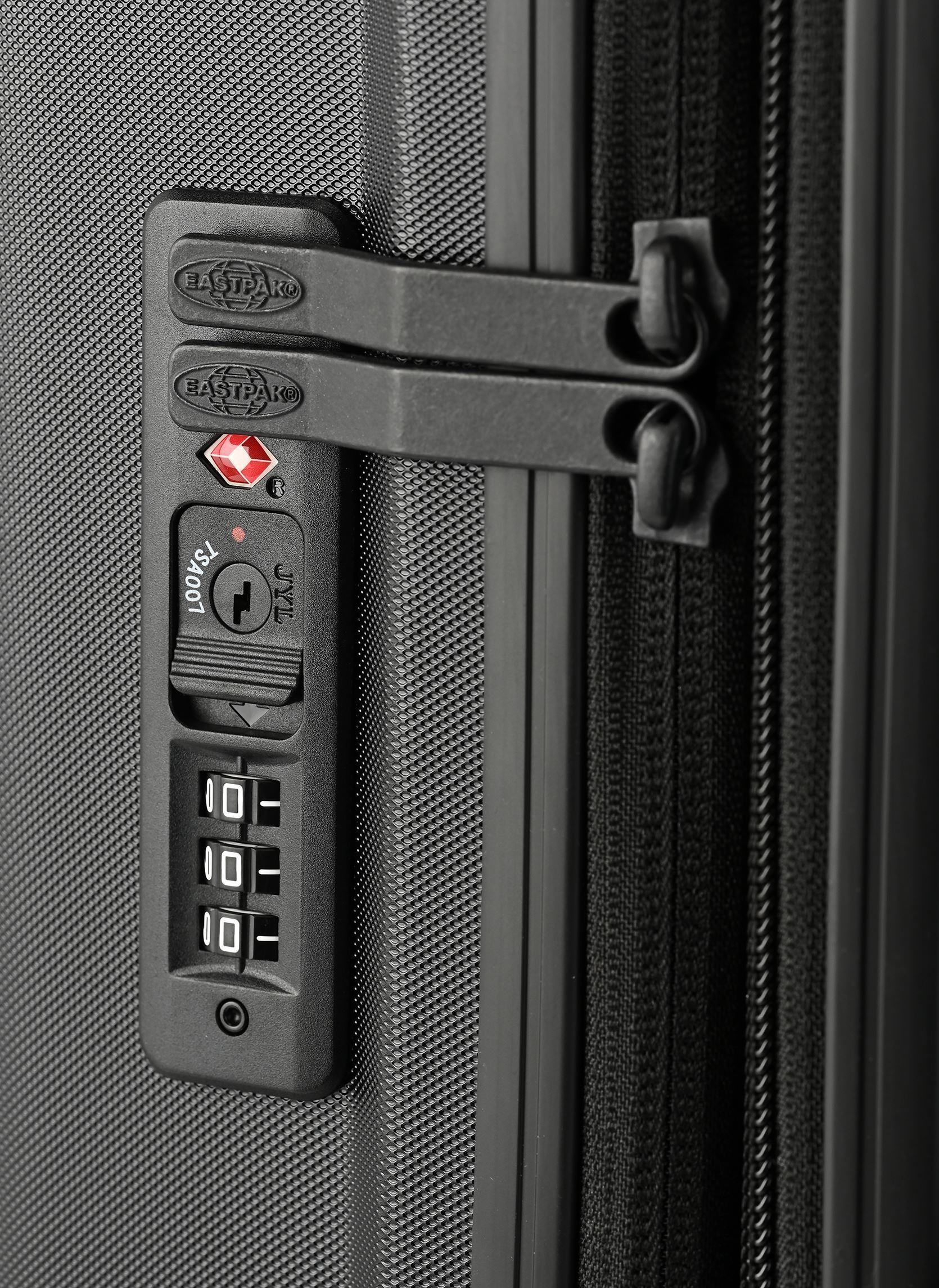 Valises Resist'r Zip S noir Eastpak Valises Resist'r Zip S noir Black