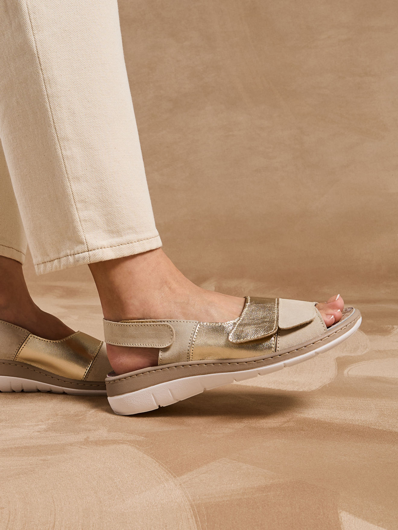 Sandales SANDALES femme beige Pediconfort Sandales SANDALES femme beige Beige