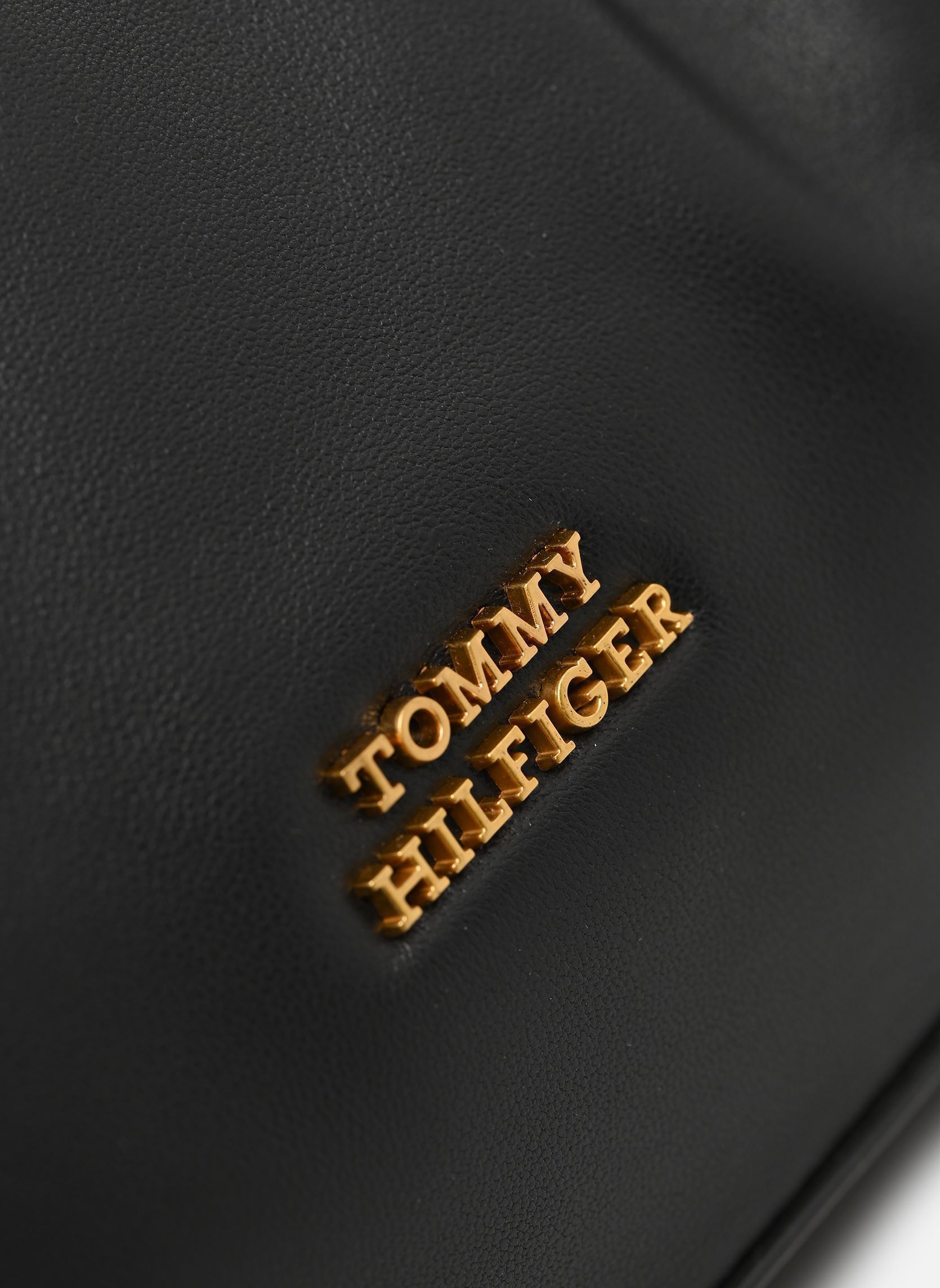 Umhängetaschen SOFT LEATHER SHOULDER BAG damen schwarz Tommy Hilfiger Umhängetaschen SOFT LEATHER SHOULDER BAG damen schwarz BLACK