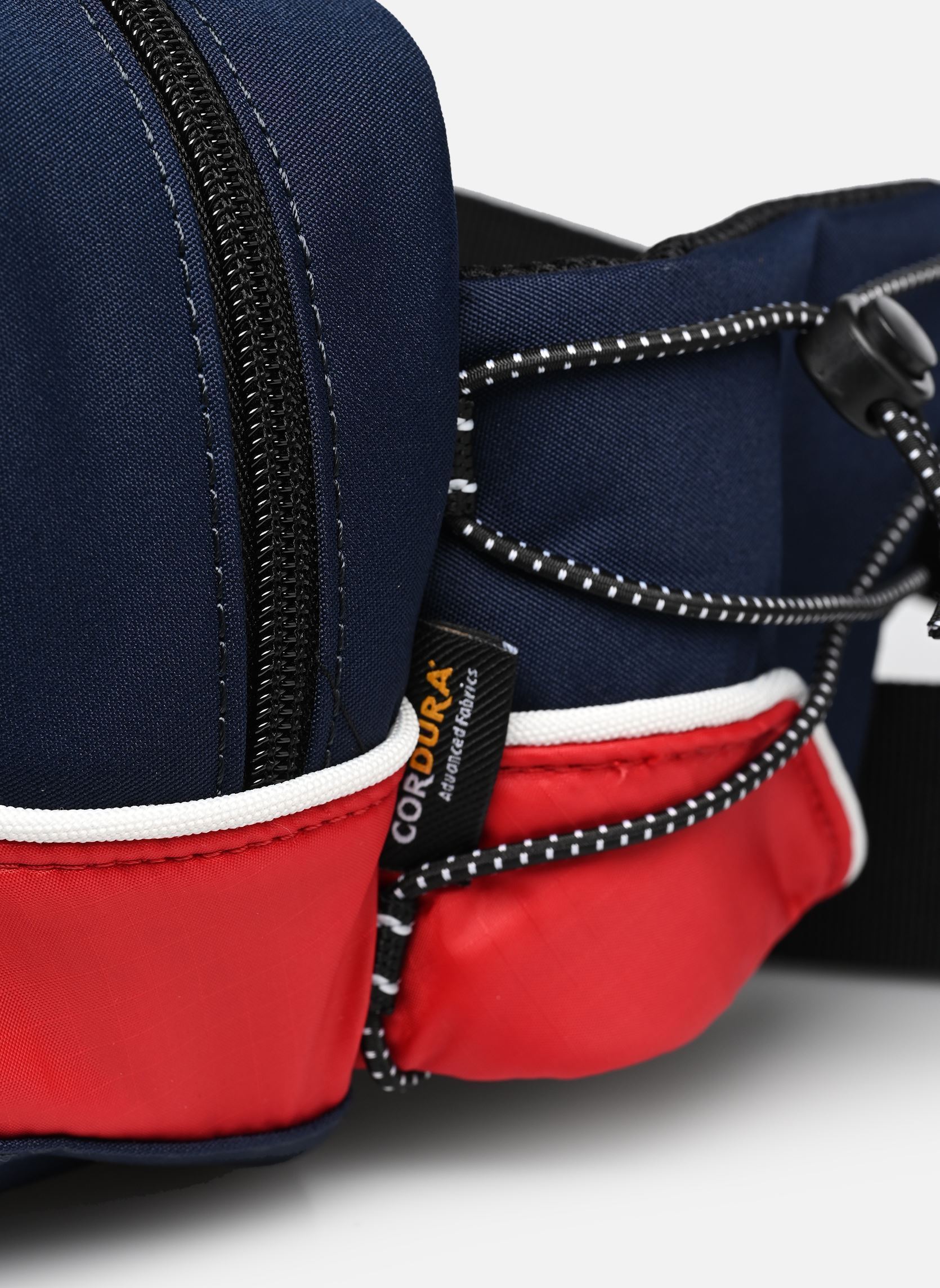 Sacs banane TJM ARCHIVE BUMBAG homme bleu Tommy Hilfiger Sacs banane TJM ARCHIVE BUMBAG homme bleu DARK NIGHT NAVY