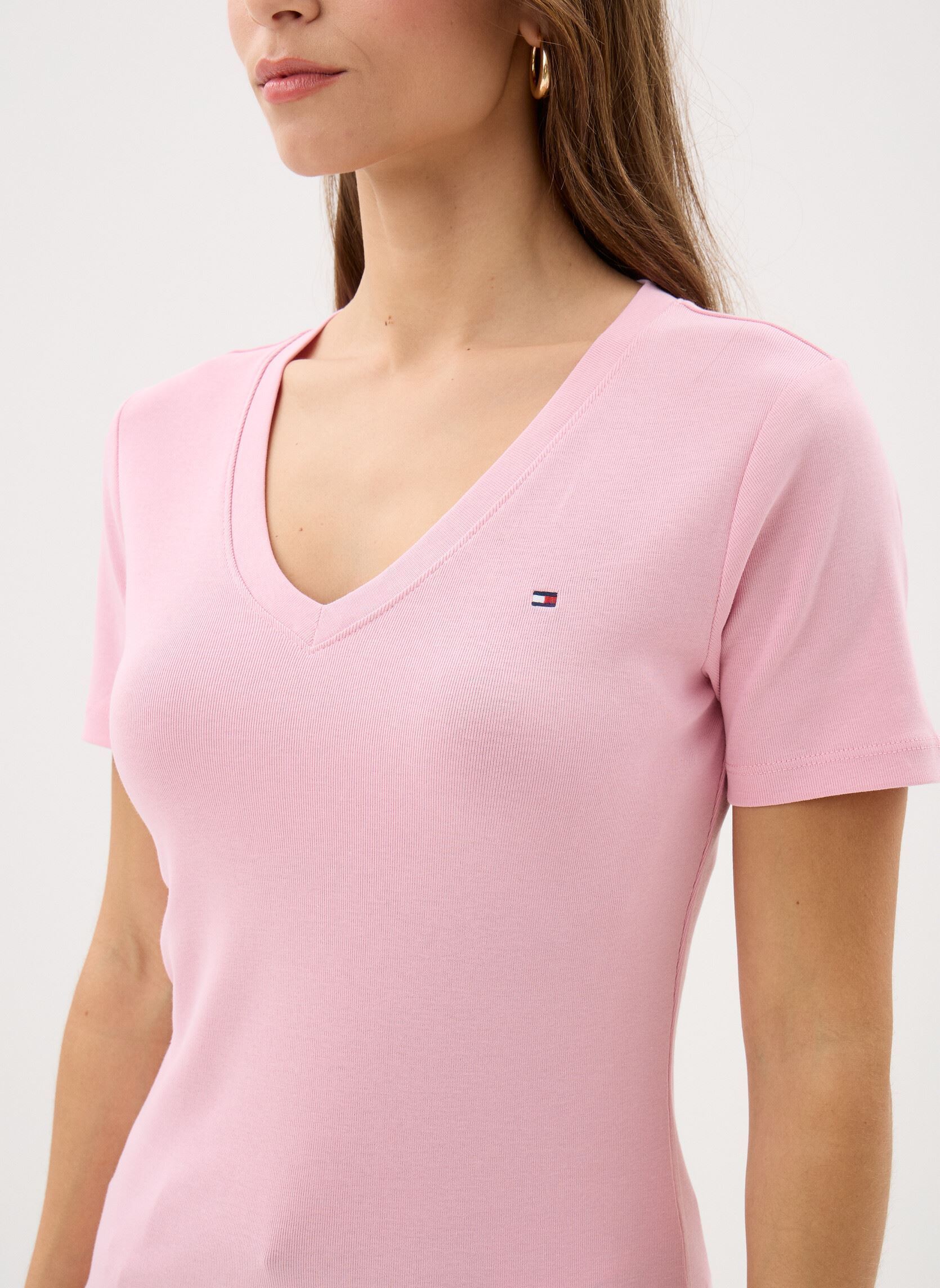 T-shirt a maniche corte Slim Cody V-Nk Ss donna rosa Tommy Hilfiger T-shirt a maniche corte Slim Cody V-Nk Ss donna rosa Bonita Pink