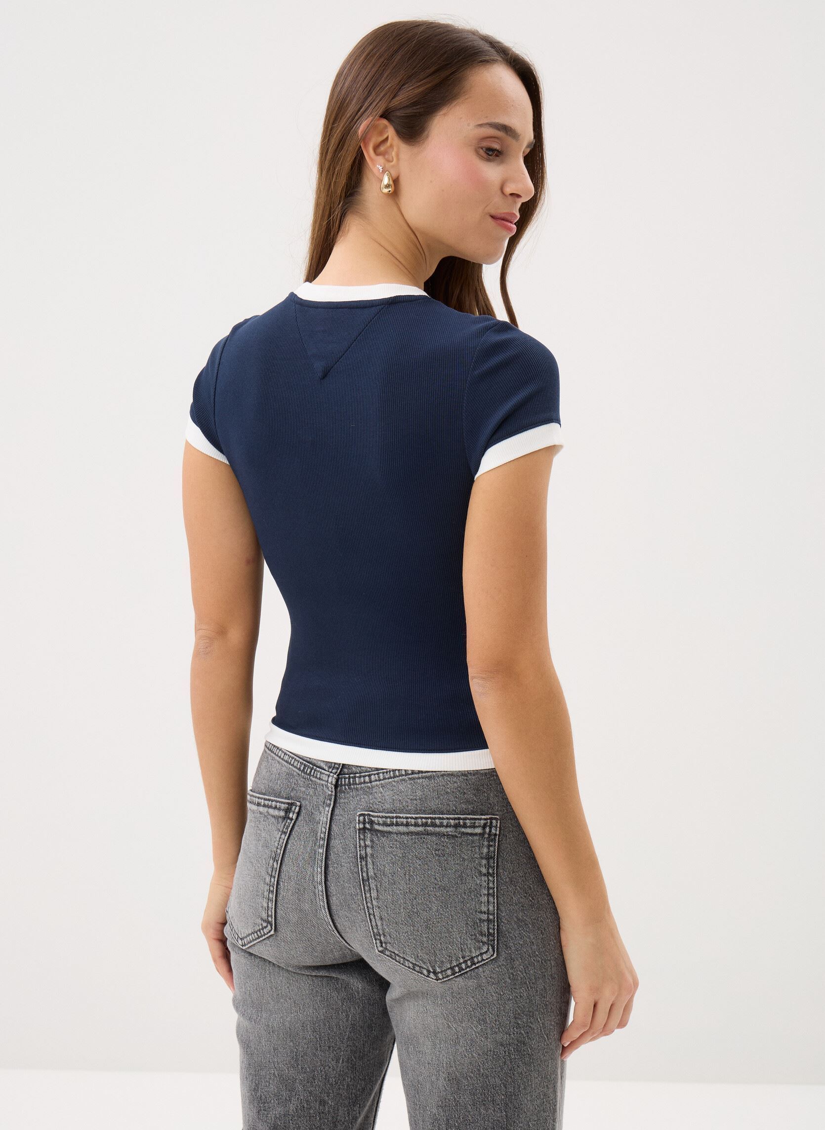Tee-shirts manches courtes Tjw Slim Sh Badge Ss femme bleu Tommy Jeans Tee-shirts manches courtes Tjw Slim Sh Badge Ss femme bleu DARK NIGHT NAVY