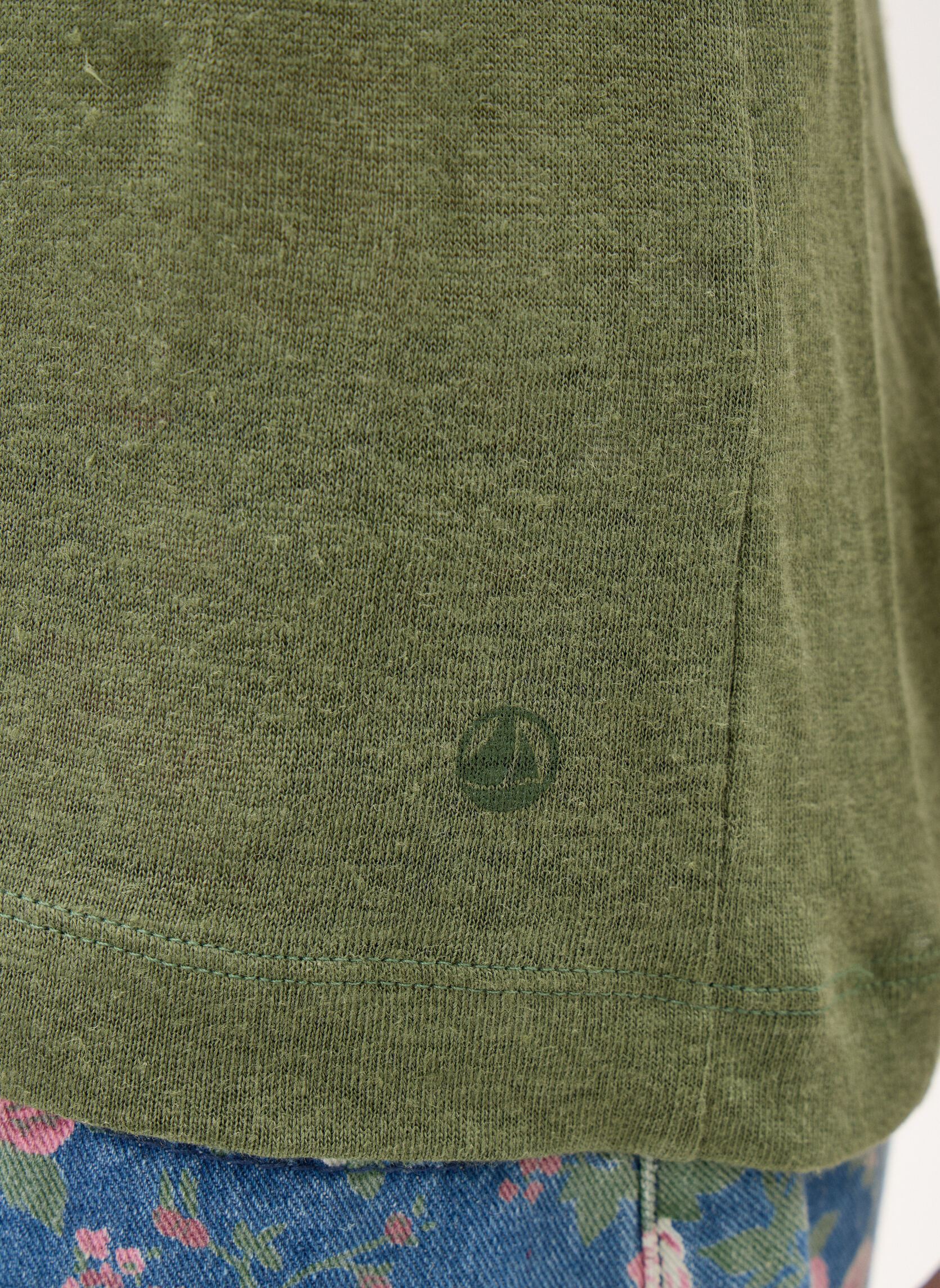 Tee-shirts manches courtes T-shirt manches courtes col rond en lin femme vert Petit Bateau Tee-shirts manches courtes T-shirt manches courtes col rond en lin femme vert Olivine