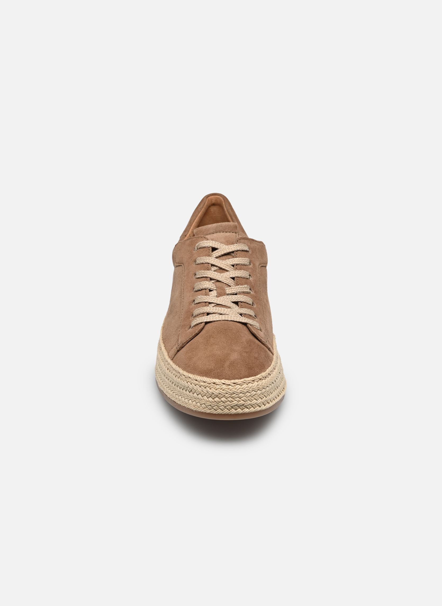 Baskets basses 83.270 femme marron Gabor Baskets basses 83.270 femme marron PEANUT