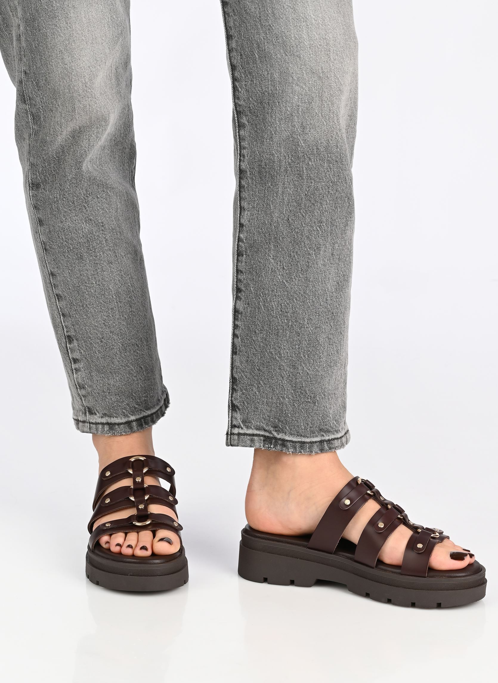 Pantoletten und Clogs DESTY damen braun JB Martin Pantoletten und Clogs DESTY damen braun VEAU POLIDO CHOCOLAT