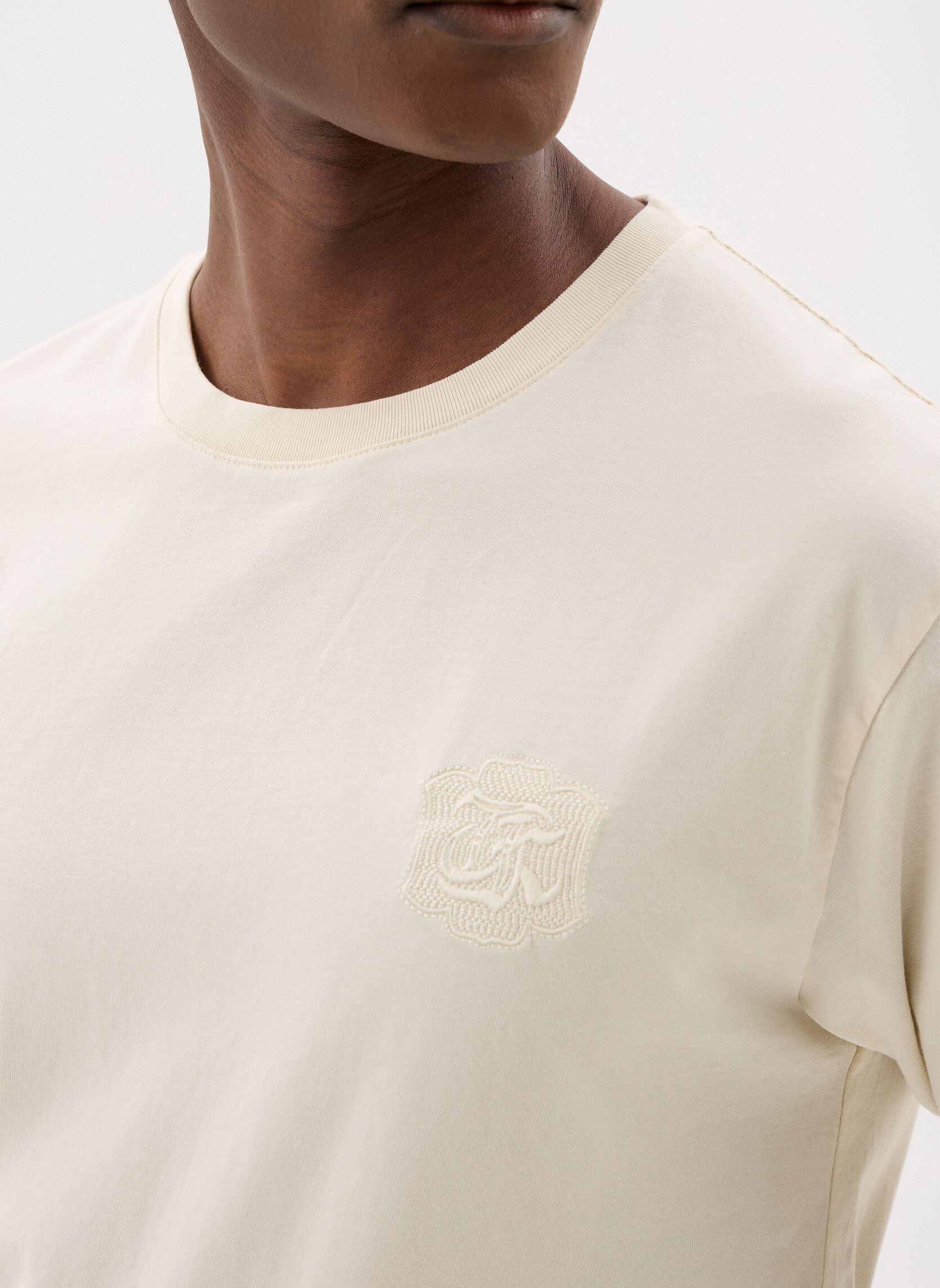 Tee-shirts manches courtes HTSC32002K homme beige The Kooples Tee-shirts manches courtes HTSC32002K homme beige BEI02