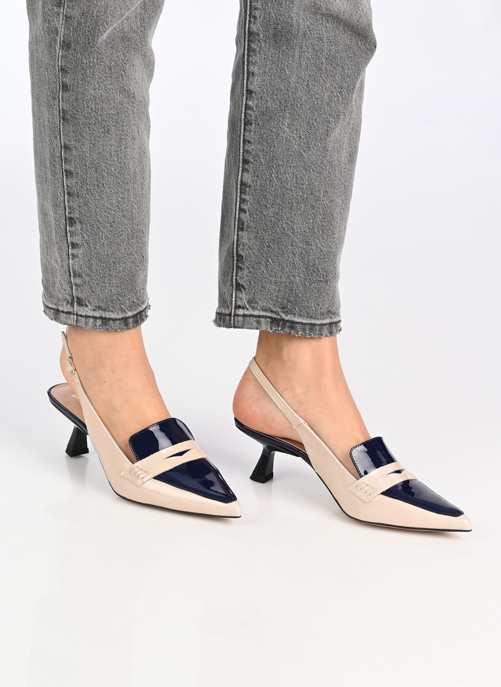 Slingback pumps Smilia dames beige Georgia Rose Slingback pumps Smilia dames beige BLANC/ECRU
