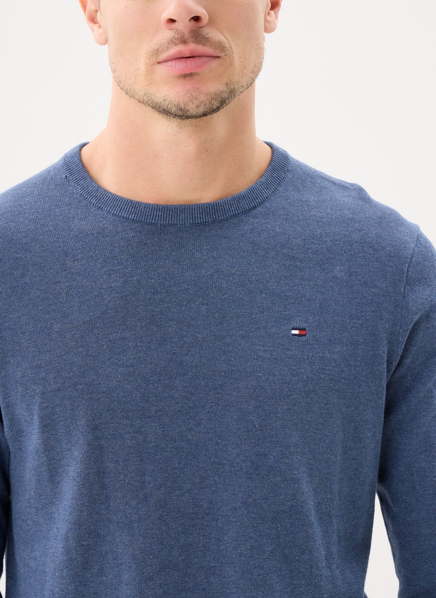 Truien Essential Ssnl Cotto heren blauw Tommy Hilfiger Truien Essential Ssnl Cotto heren blauw AEGEAN SEA HEATHER