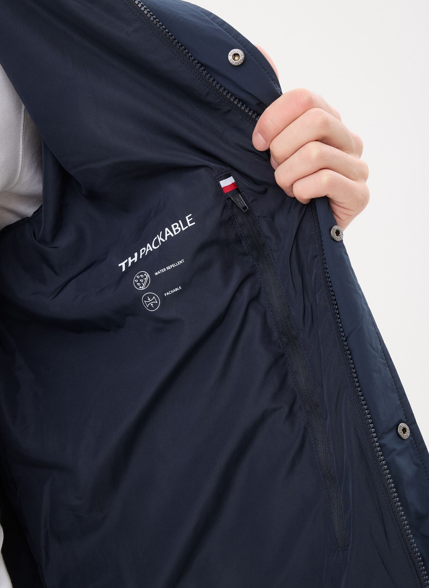 Jassen Lw Packable Hooded J heren blauw Tommy Hilfiger Jassen Lw Packable Hooded J heren blauw DESERT SKY