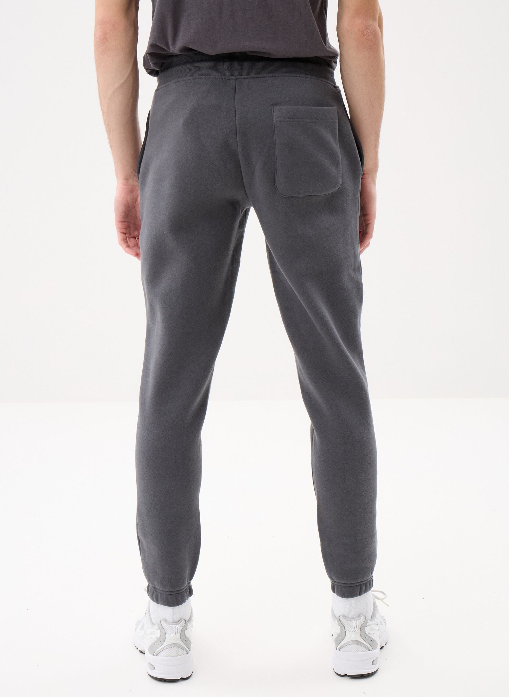 Joggingbroeken Tjm Slim S Flag Swea heren grijs Tommy Jeans Joggingbroeken Tjm Slim S Flag Swea heren grijs WASHED BLACK