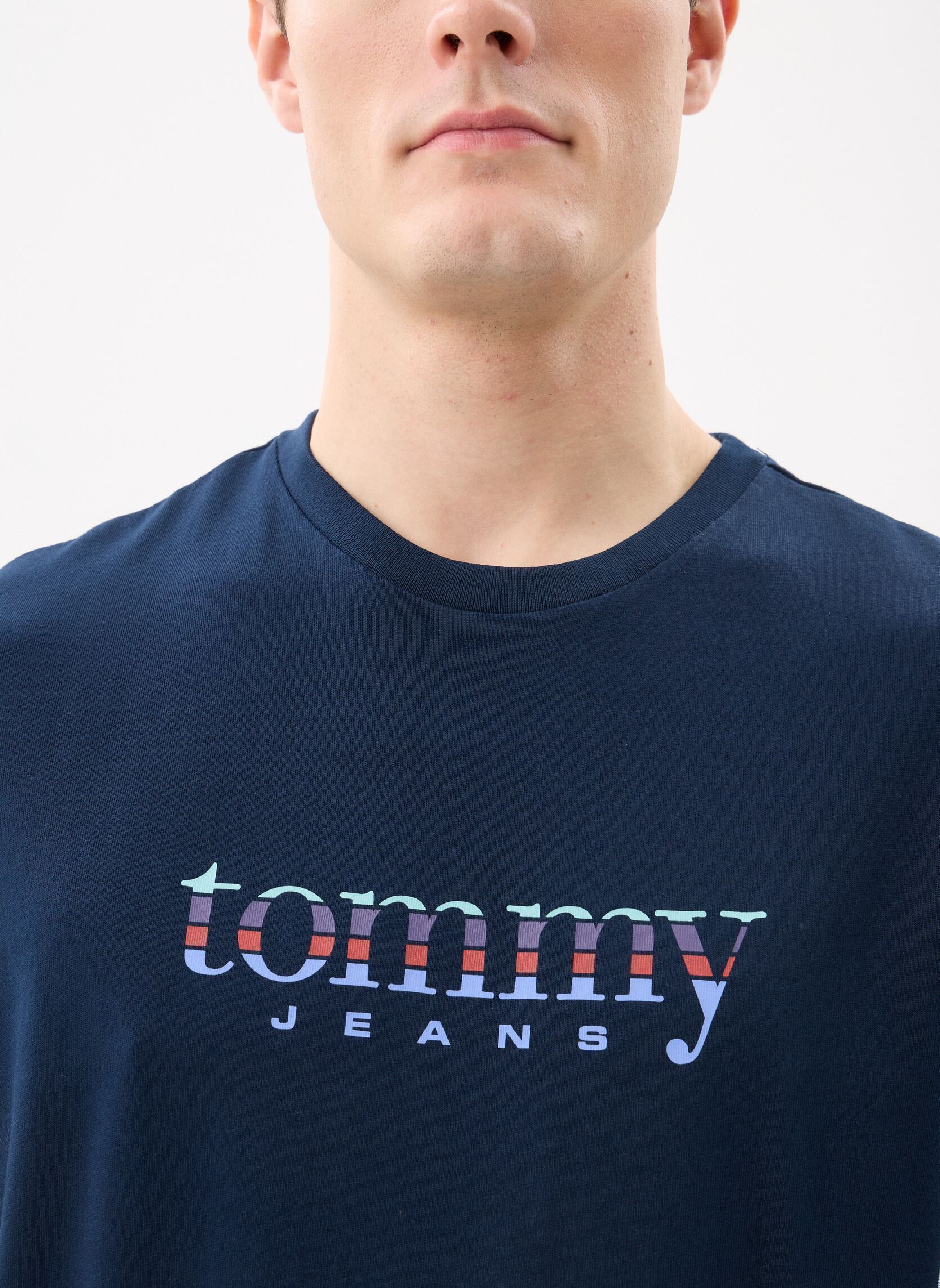 Tee-shirts manches courtes Tjm Slim Entry Dna S homme bleu Tommy Jeans Tee-shirts manches courtes Tjm Slim Entry Dna S homme bleu DARK NIGHT NAVY