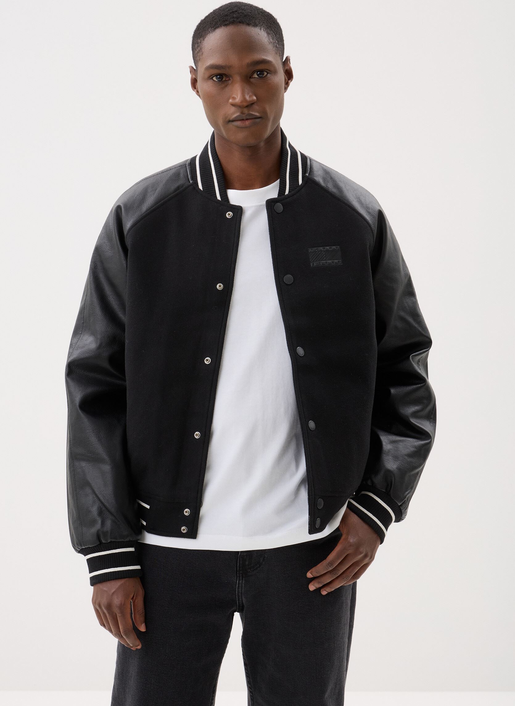 Vêtements Tommy Jeans Tjm Flag Varsity Jac pour Homme