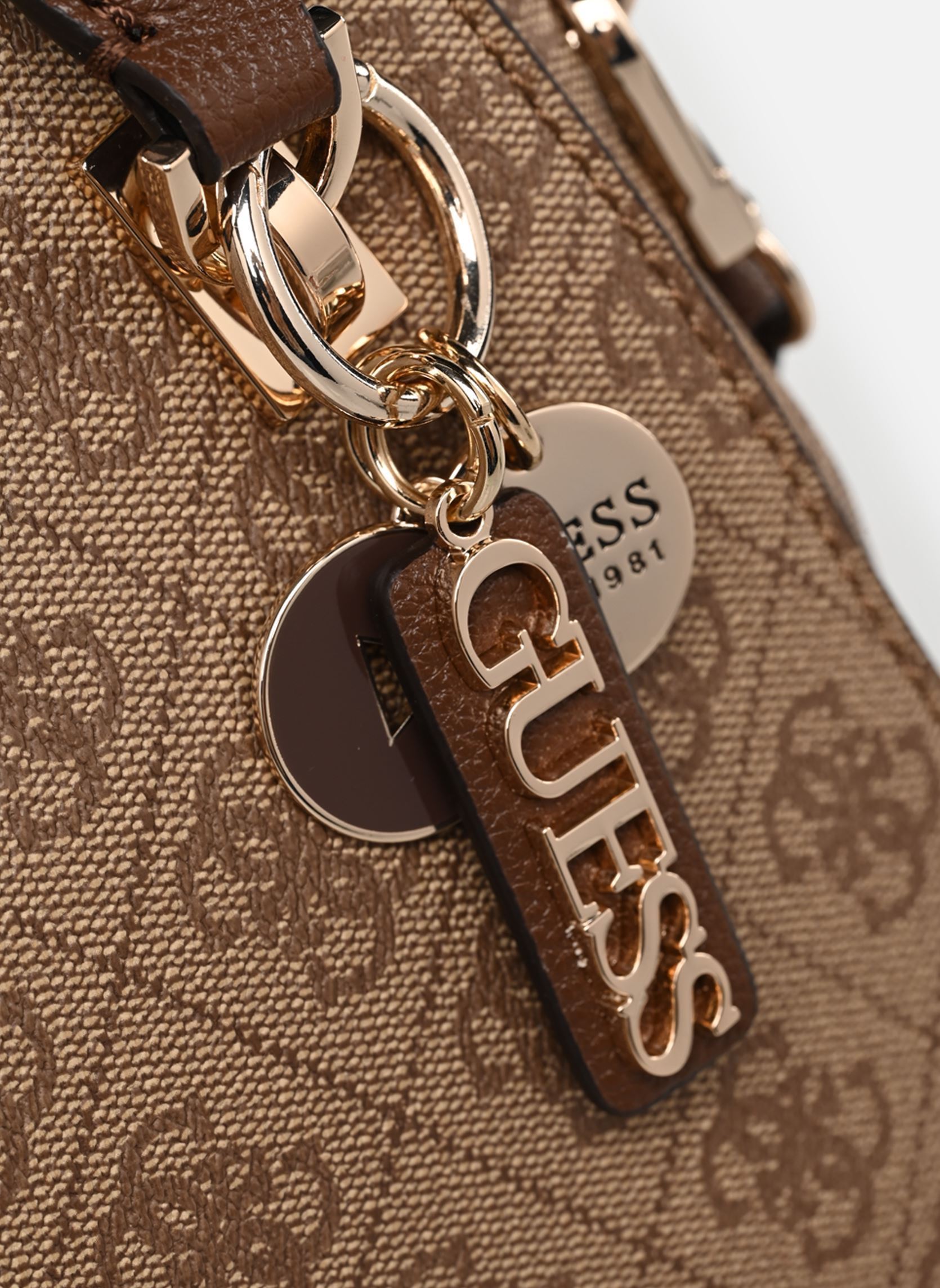 Sacs à main Noelle Ii Luxury Satchel femme beige Guess Sacs à main Noelle Ii Luxury Satchel femme beige LATTE LOGO/BROWN