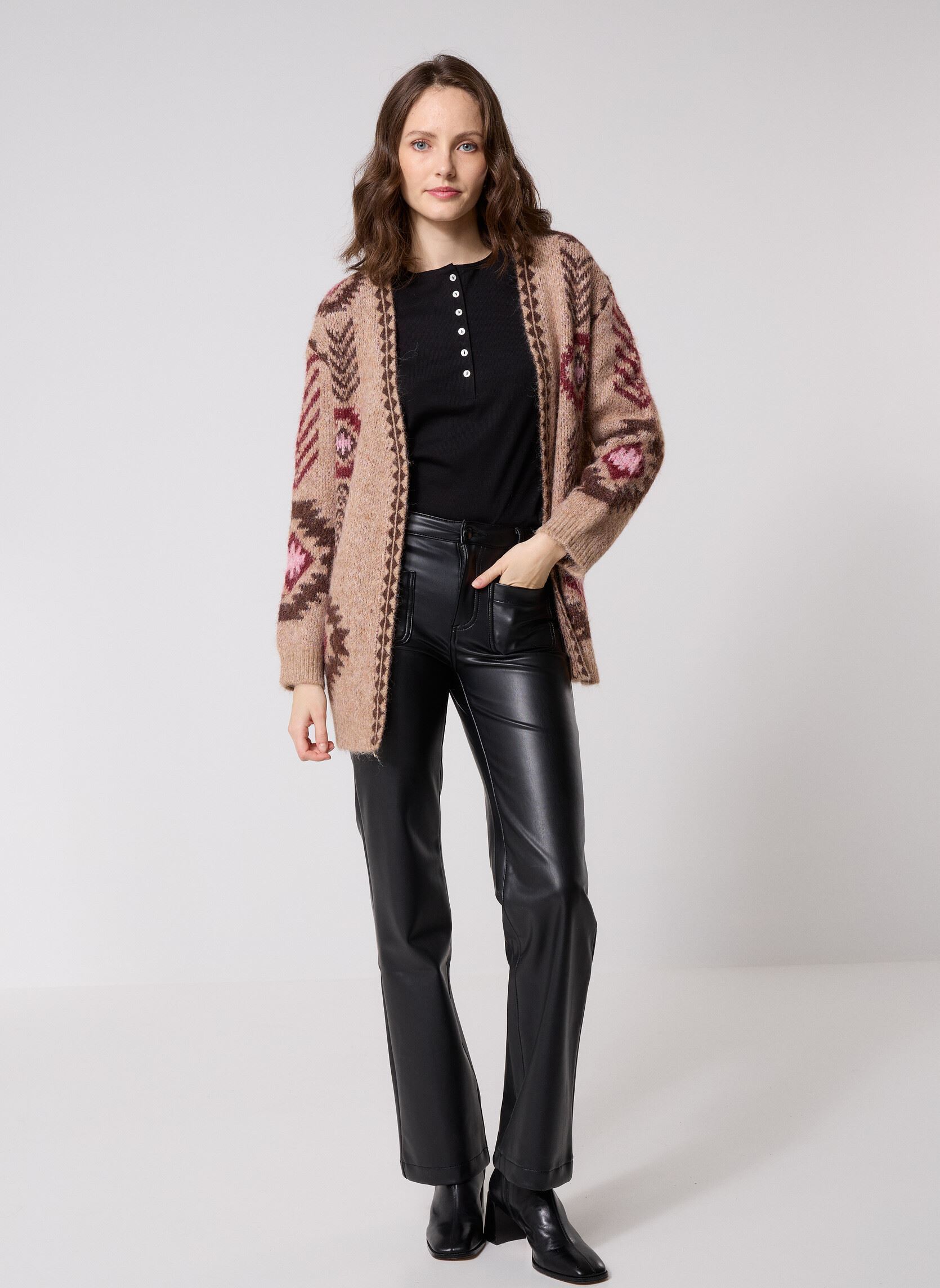 Gilets Mayra femme violet La Petite Etoile Gilets Mayra femme violet CAMEL