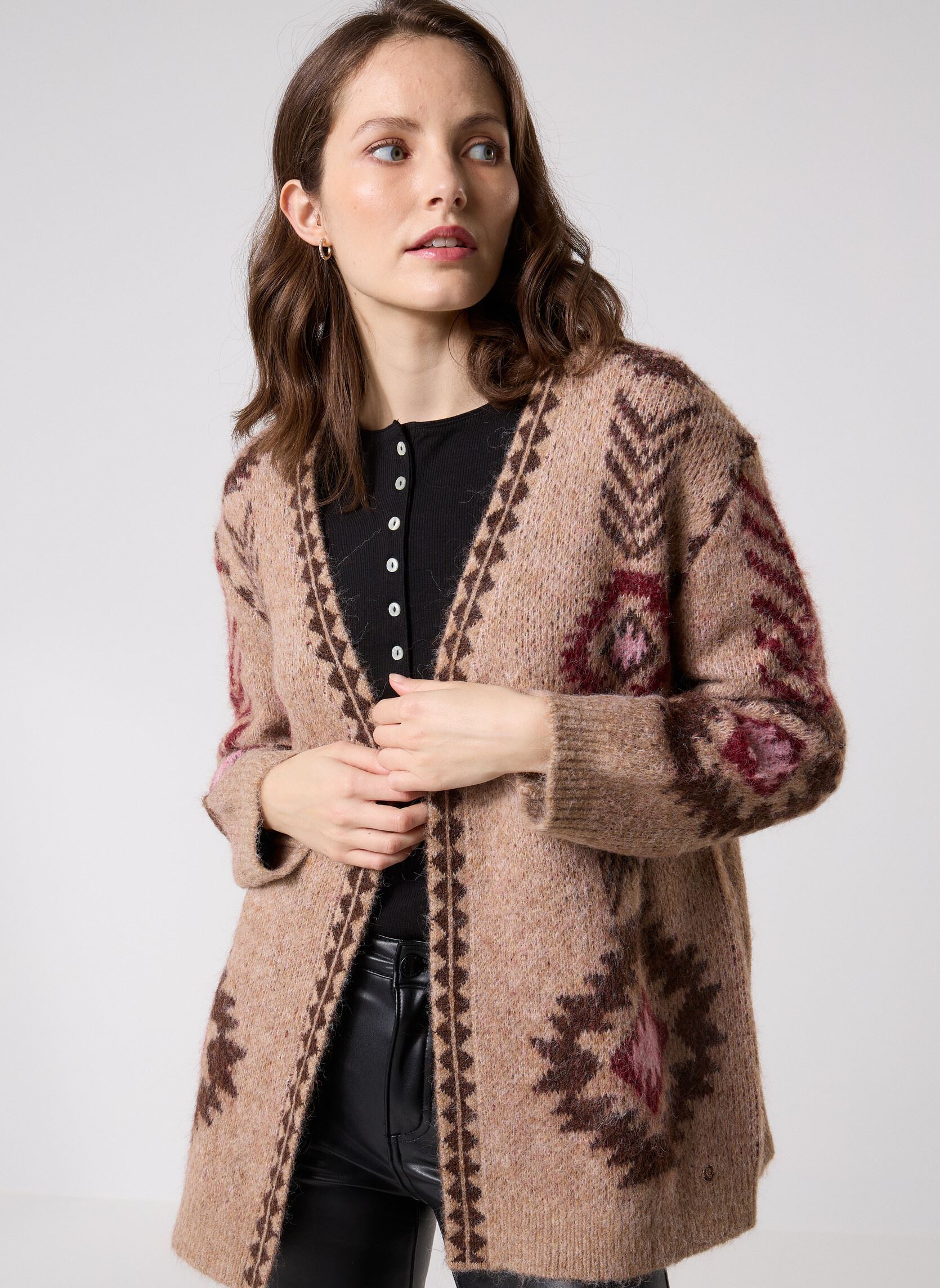 Gilets Mayra femme violet La Petite Etoile Gilets Mayra femme violet CAMEL