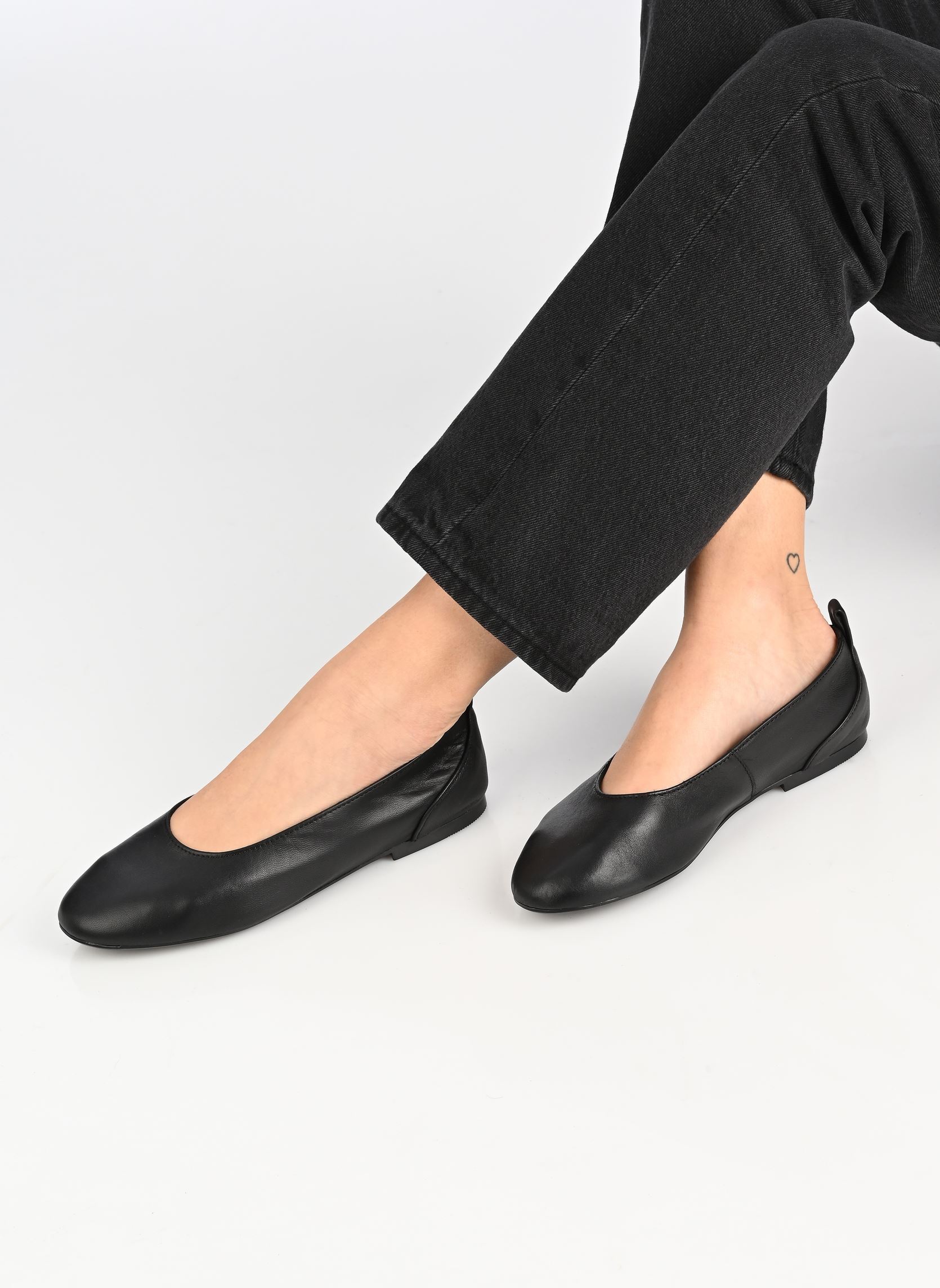 Klassische Ballerinas 22100-46 damen schwarz Tamaris Klassische Ballerinas 22100-46 damen schwarz BLACK