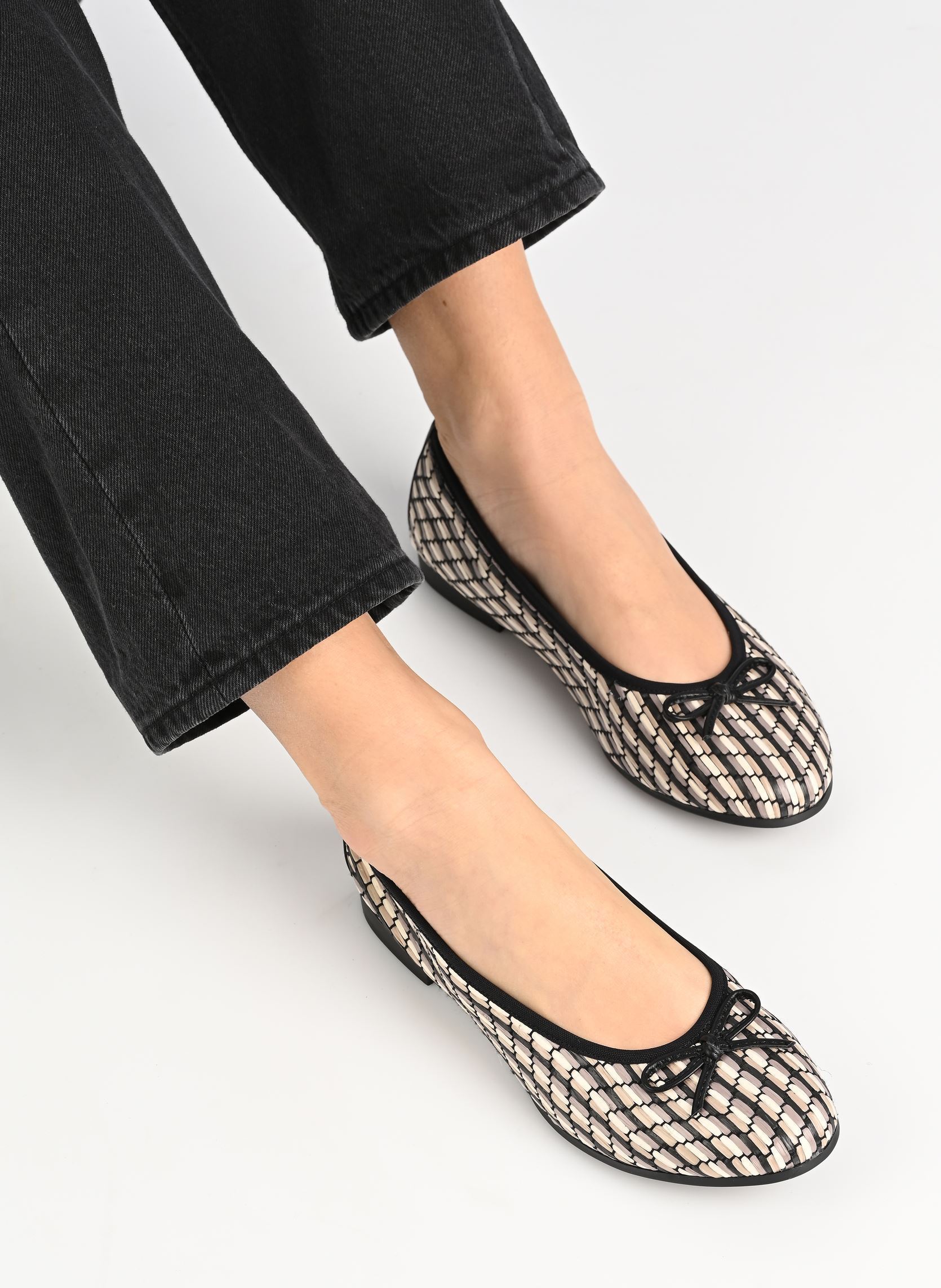Ballerines classiques 22134-46 femme multicolore Tamaris Ballerines classiques 22134-46 femme multicolore BLACK COMB
