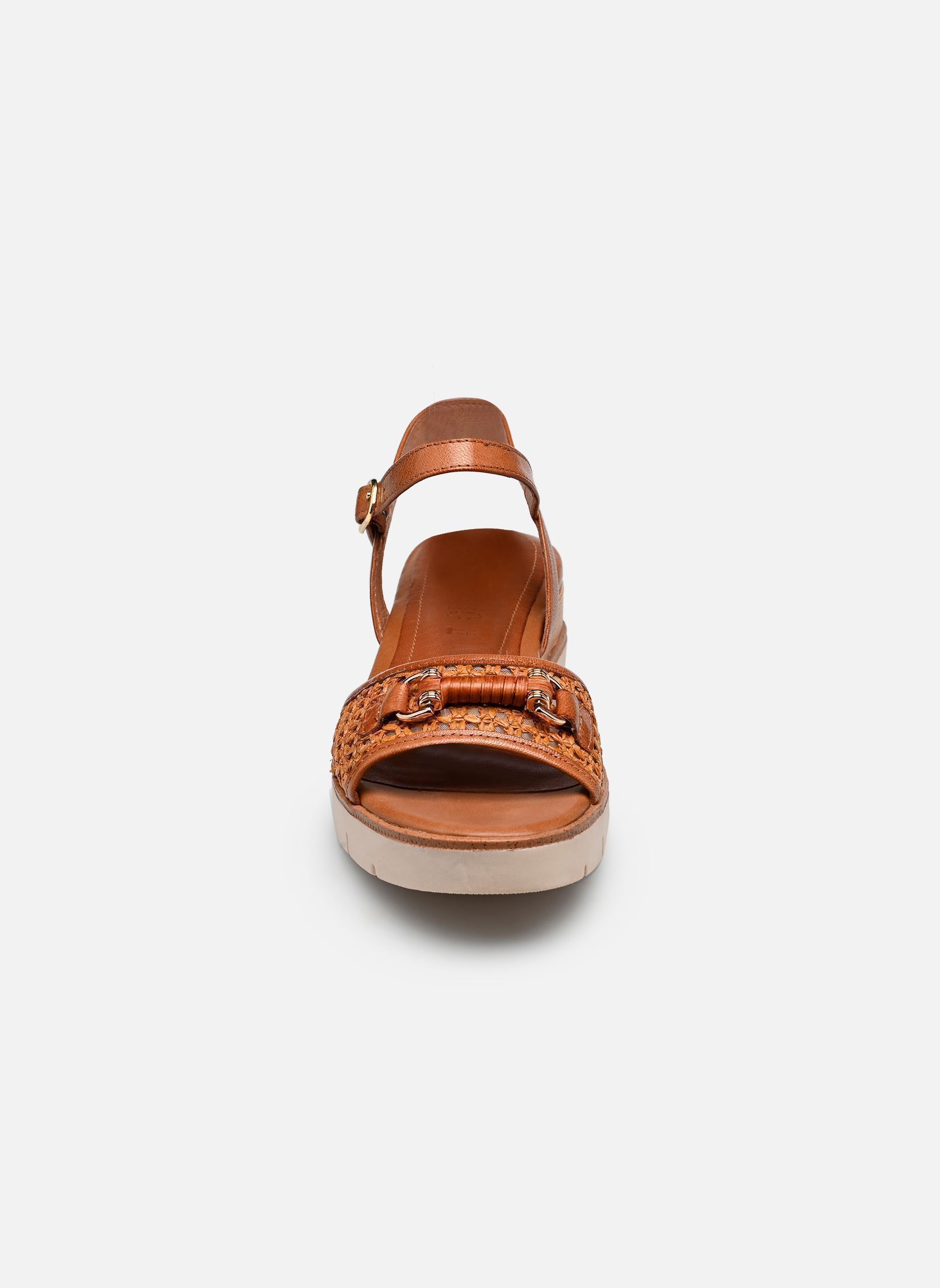 Sandales compensées et plateformes 28215-46 femme marron Tamaris Sandales compensées et plateformes 28215-46 femme marron COGNAC
