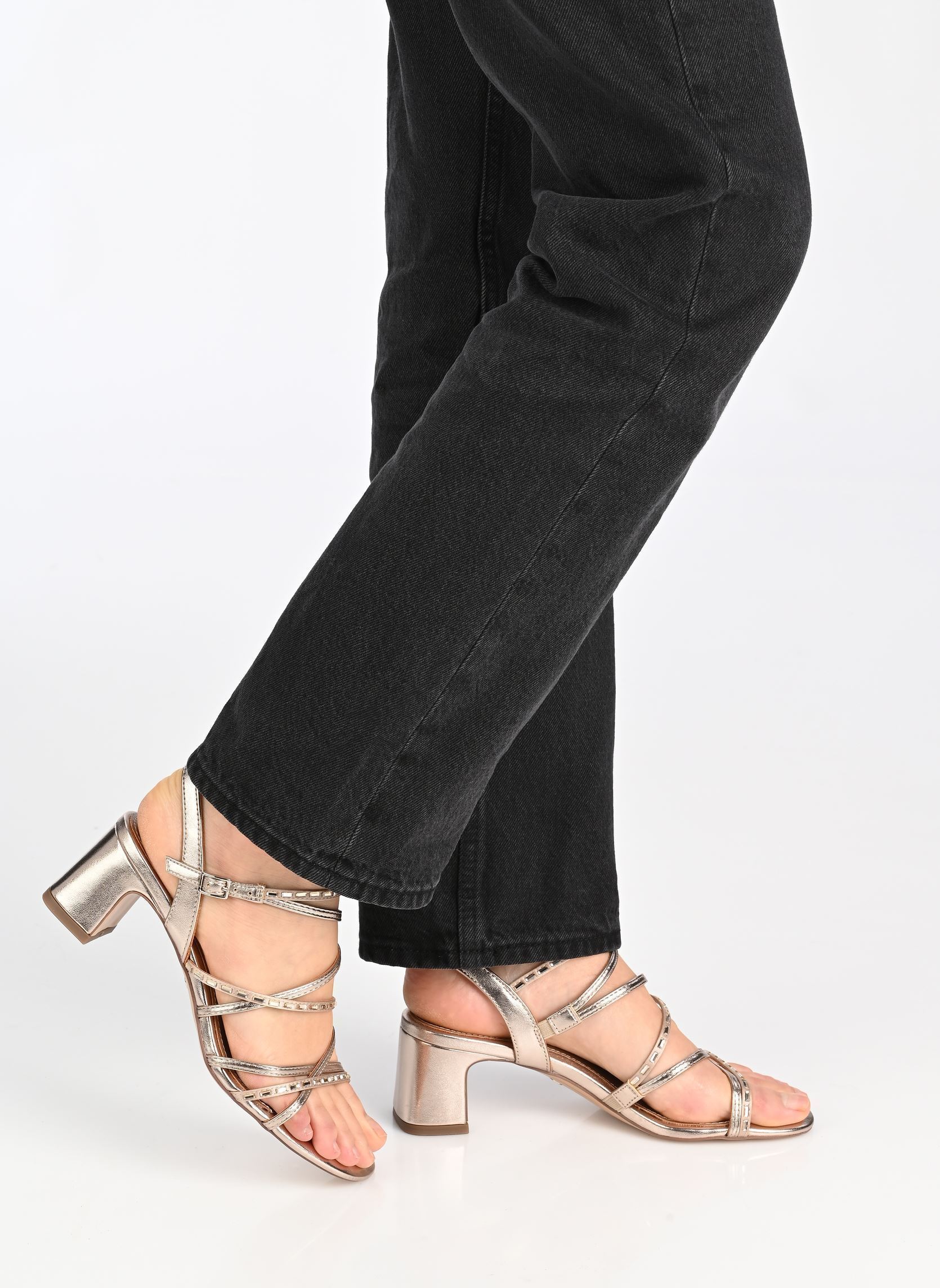 Sandales 28329-46 femme or et bronze Tamaris Sandales 28329-46 femme or et bronze LIGHT GOLD