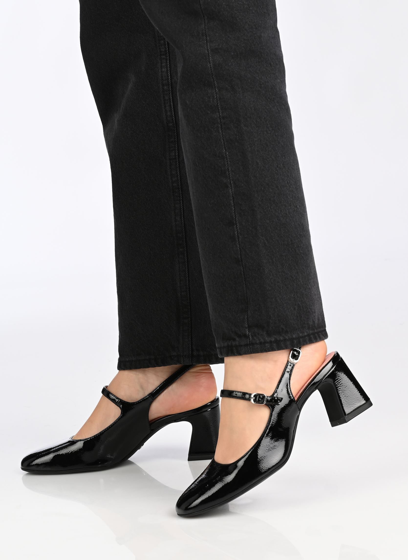 Slingback pumps 29601-46 dames zwart Tamaris Slingback pumps 29601-46 dames zwart BLACK PATENT