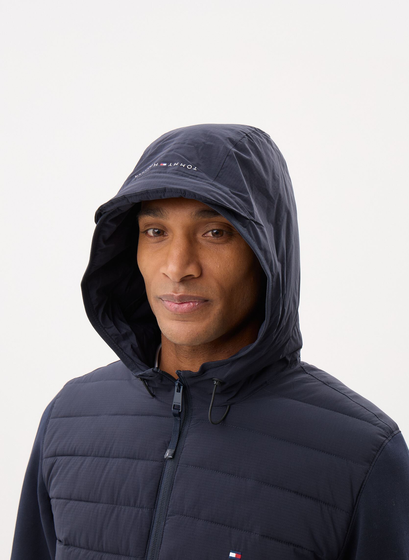 Sweats zippés Performance Mix Medi homme bleu Tommy Hilfiger Sweats zippés Performance Mix Medi homme bleu Desert Sky / Desert Sky