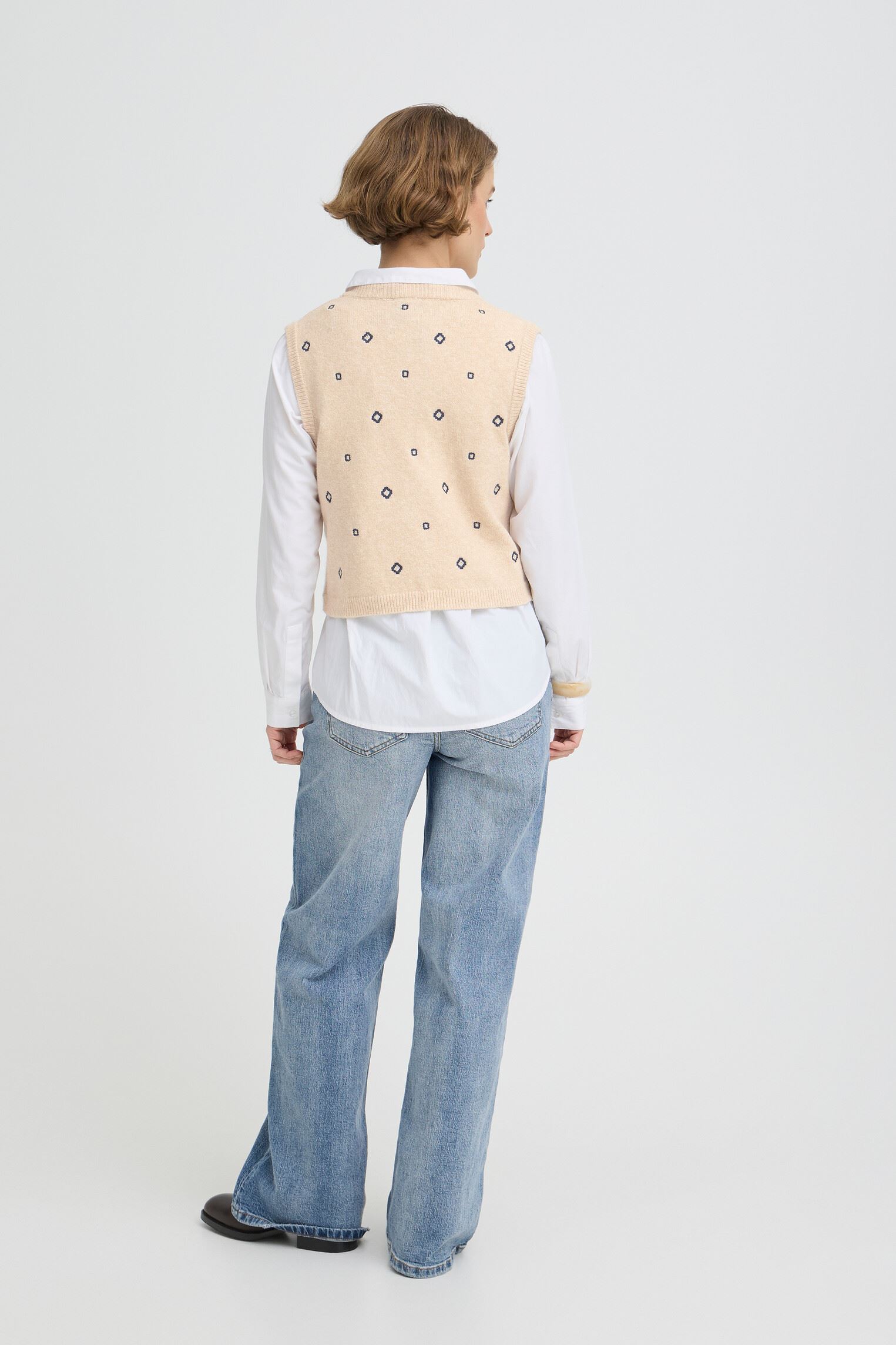 Vesten Bynadika Emb Vest dames beige B-Young Vesten Bynadika Emb Vest dames beige Oyster Gray Geometric Emb