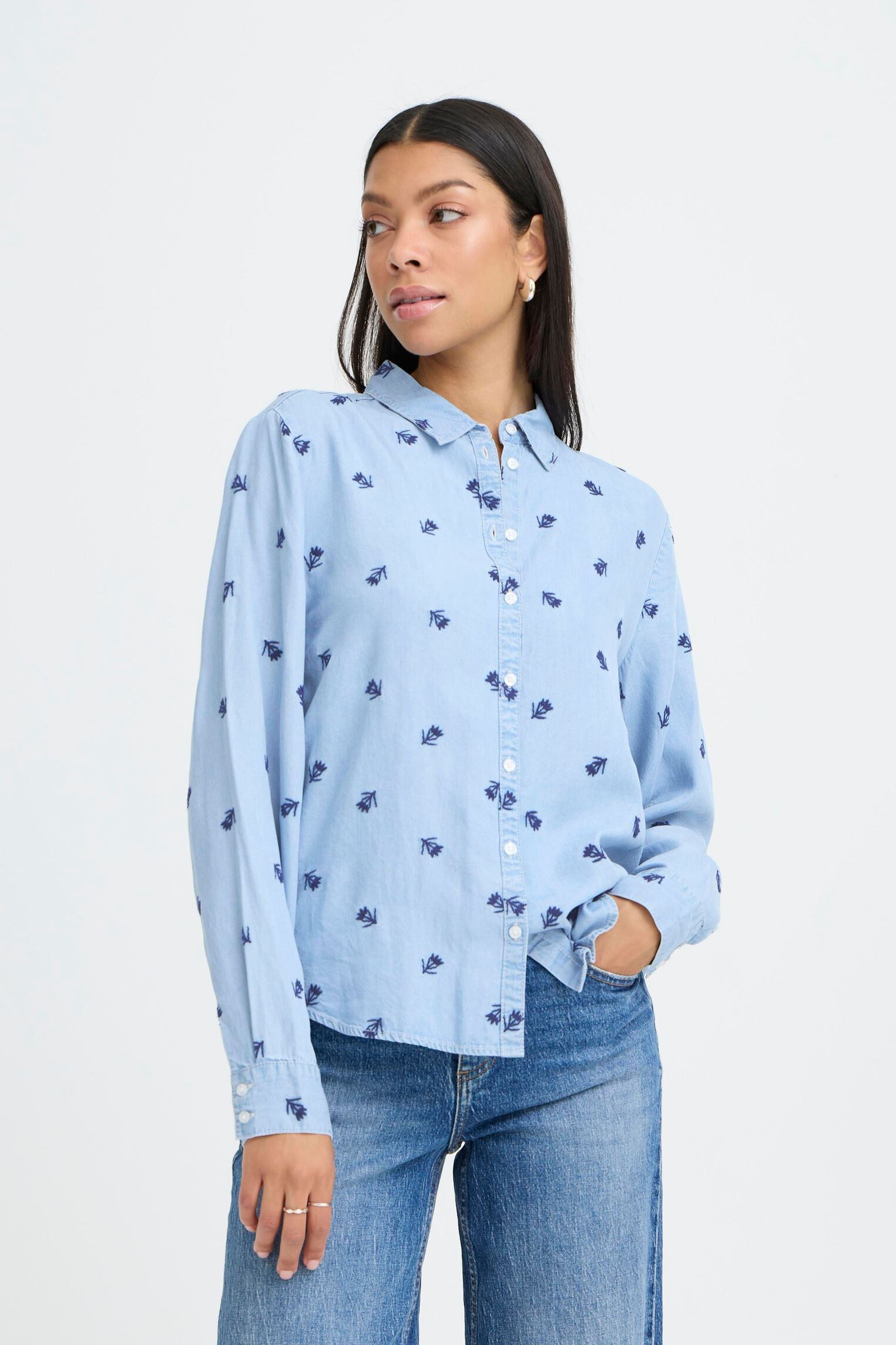 Chemises manches longues Bykosmo Boho Emb. Shirt femme bleu B-Young Chemises manches longues Bykosmo Boho Emb. Shirt femme bleu LIGHT BLUE DENIM