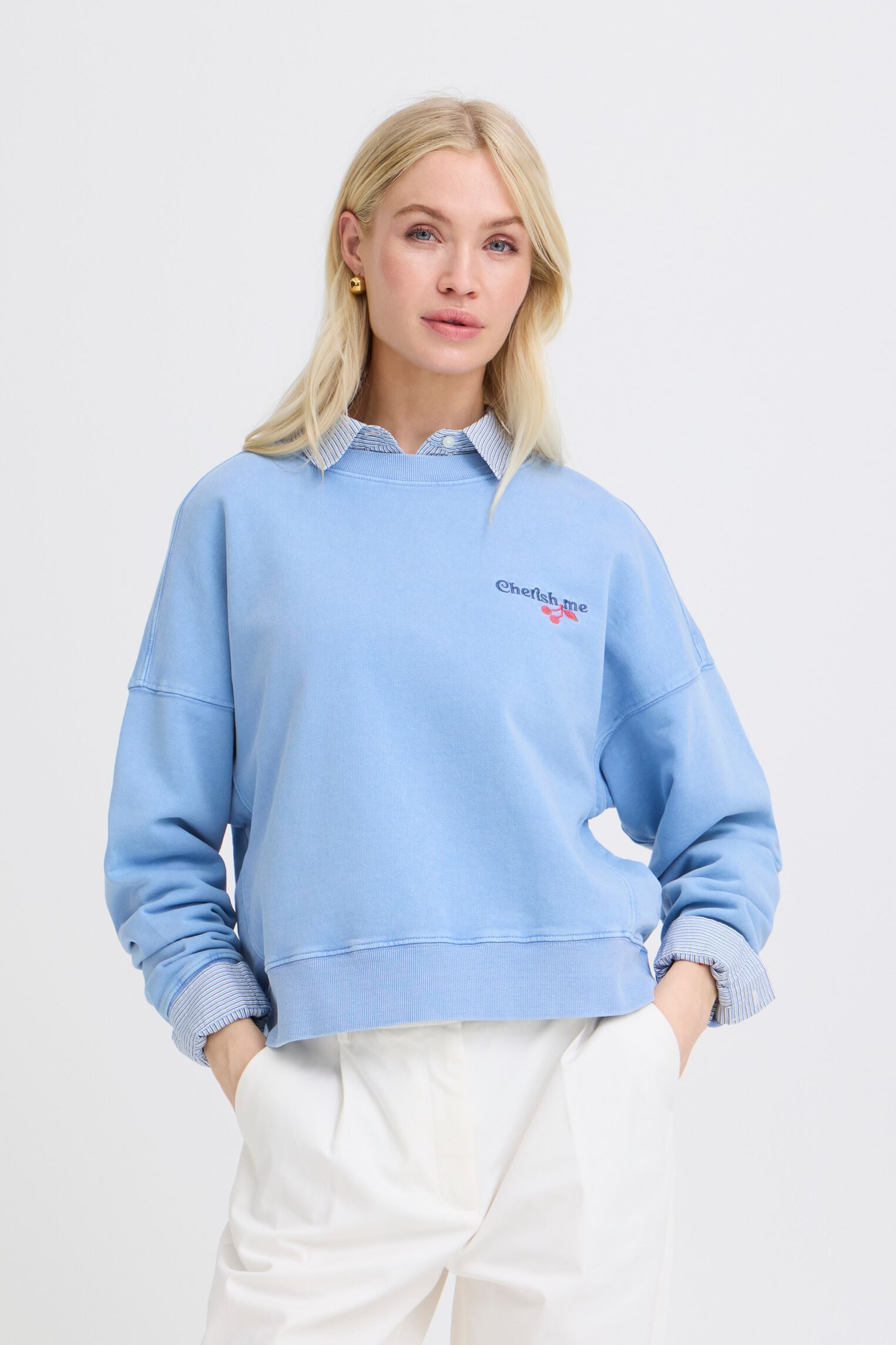 Sweatshirts Byrasma Cherish Sweatshirt femme bleu B-Young Sweatshirts Byrasma Cherish Sweatshirt femme bleu Della Robbia Blue